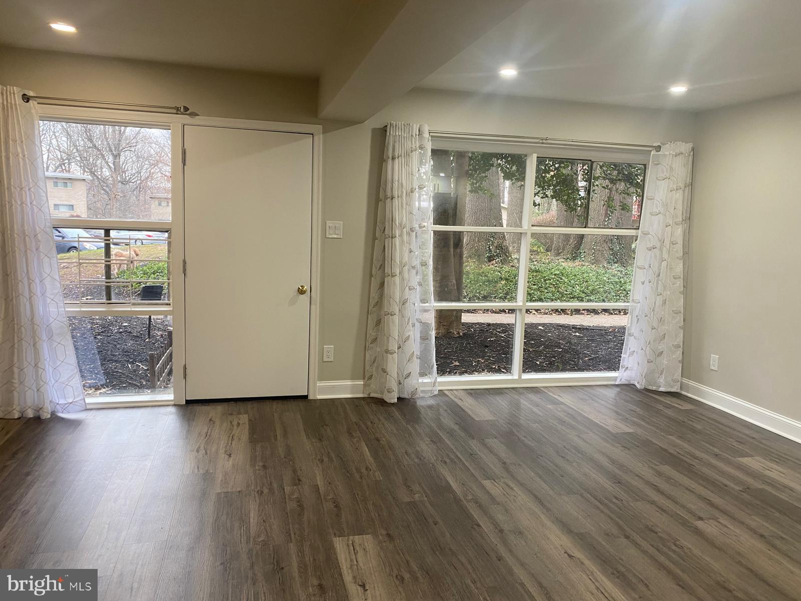 FAIRFAX HERITAGE - Residential