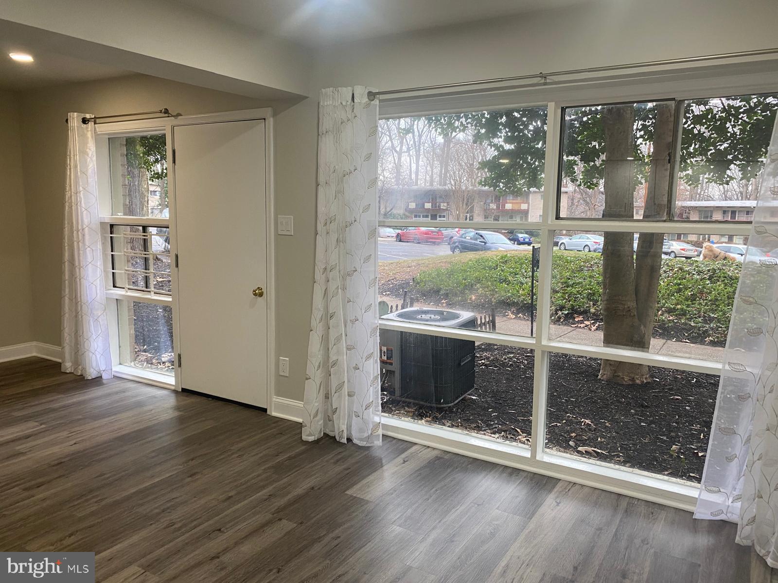 FAIRFAX HERITAGE - Residential