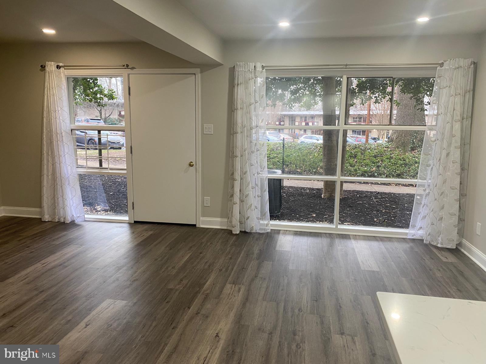 FAIRFAX HERITAGE - Residential