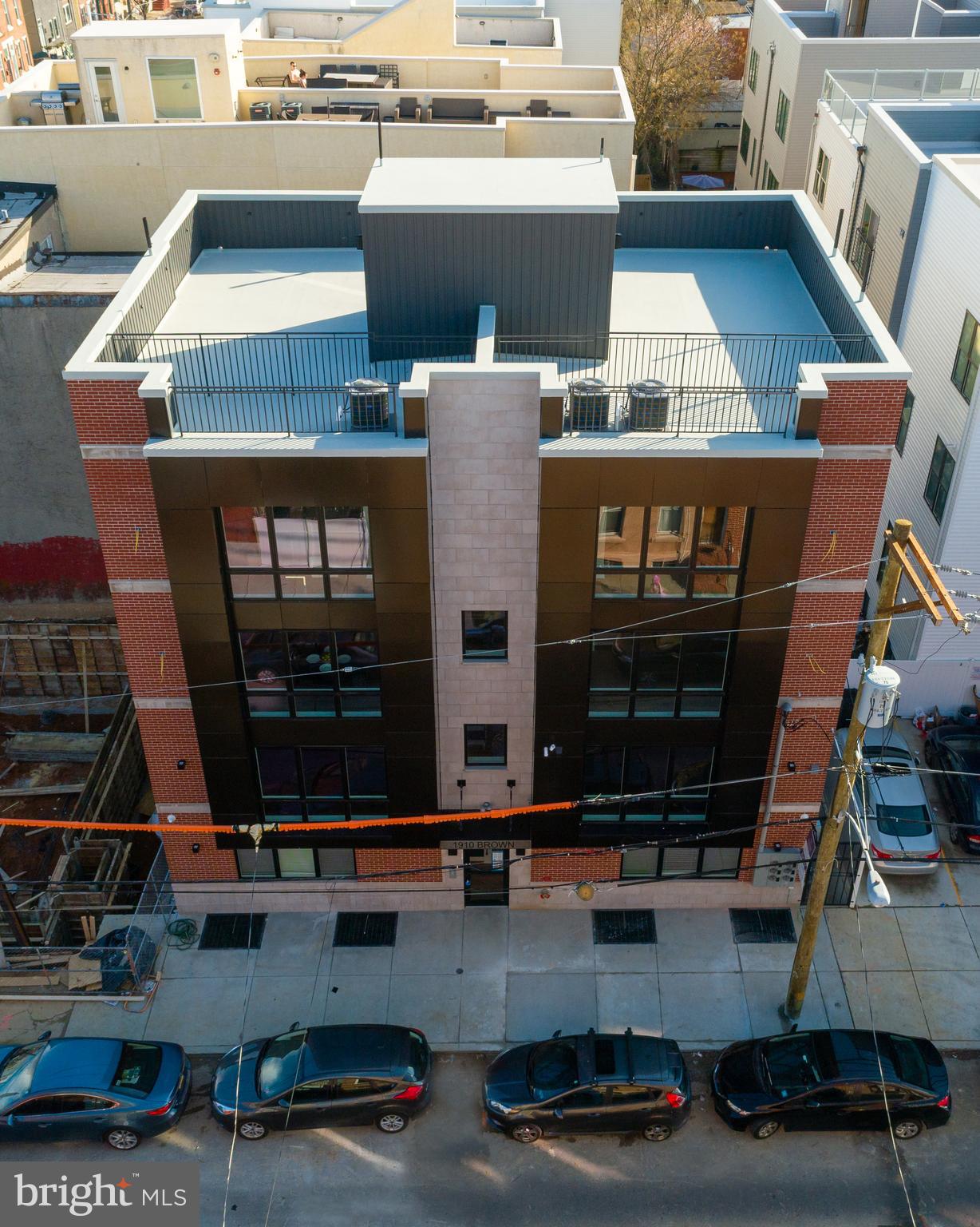 FAIRMOUNT - Residential