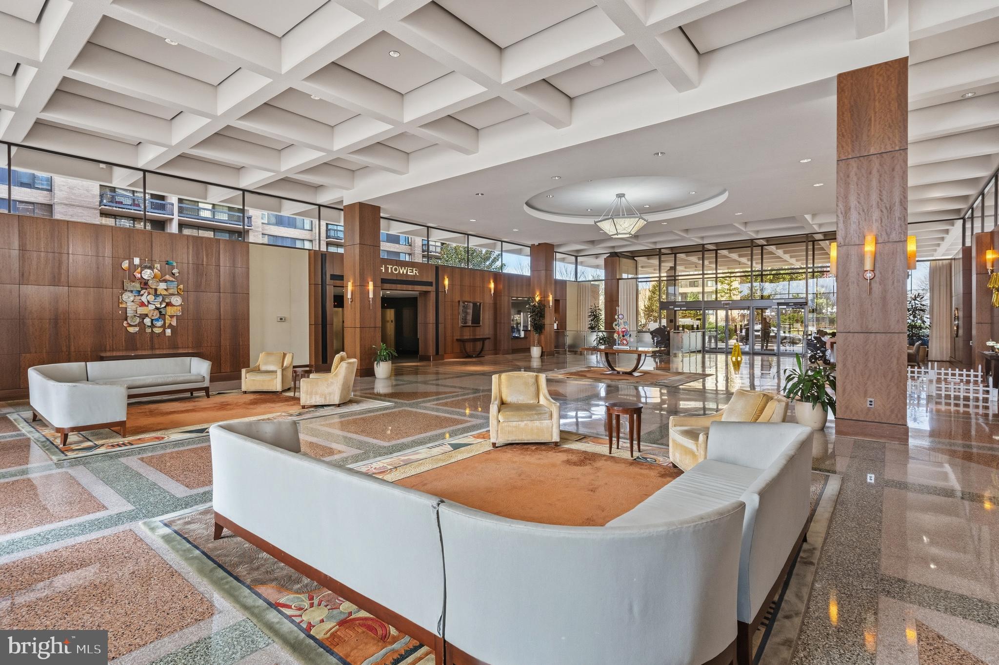 SKYLINE PLAZA - Residential