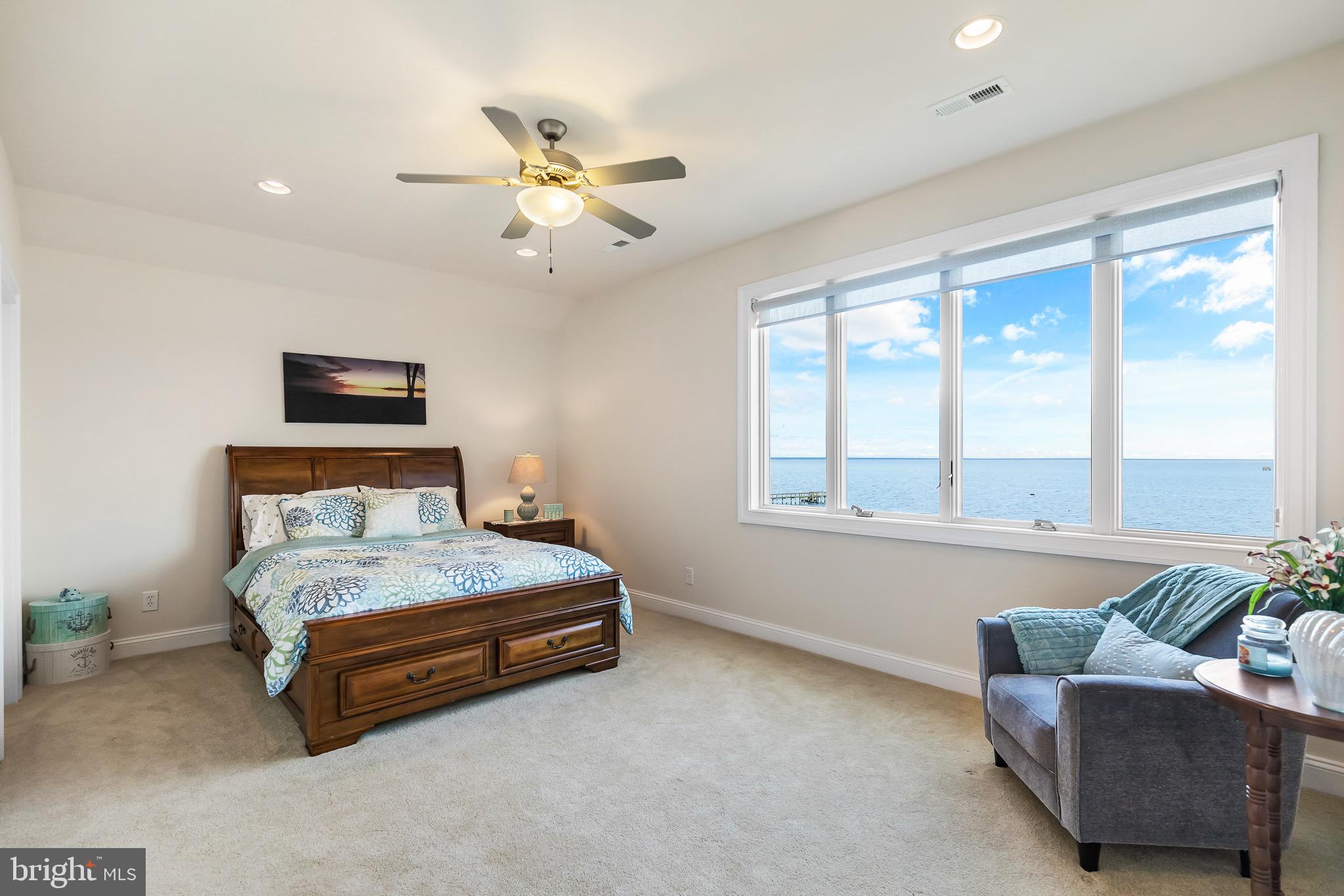 PAYNES POINT - Residential