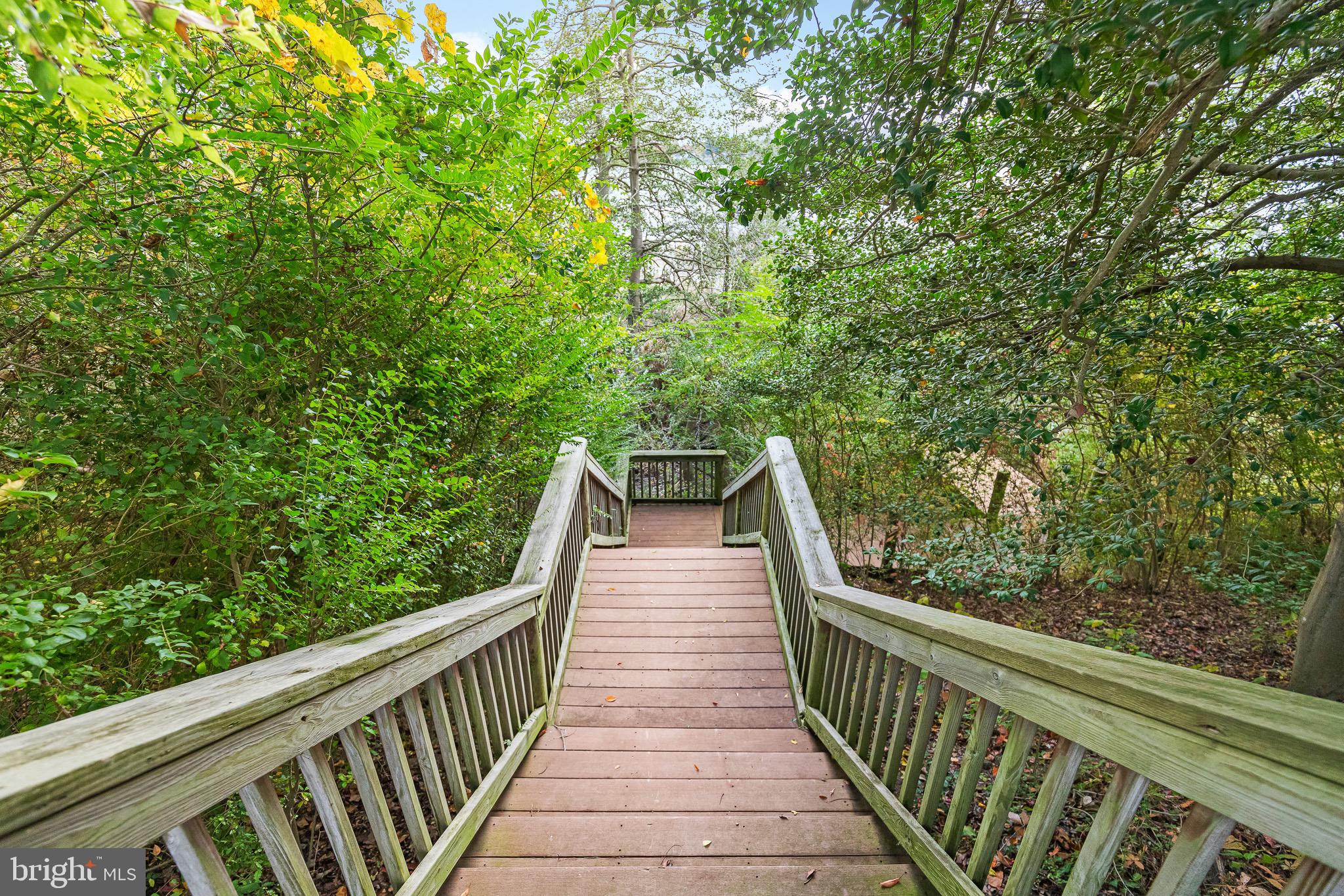 PAYNES POINT - Residential