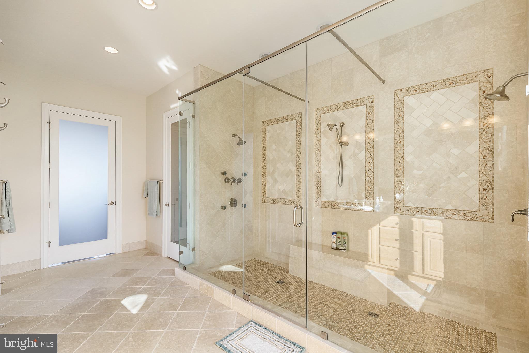 PAYNES POINT - Residential