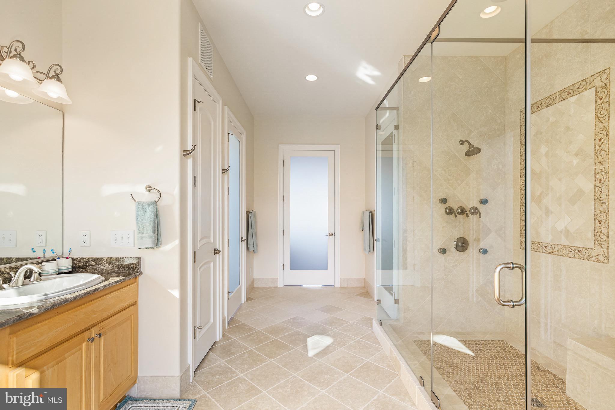 PAYNES POINT - Residential