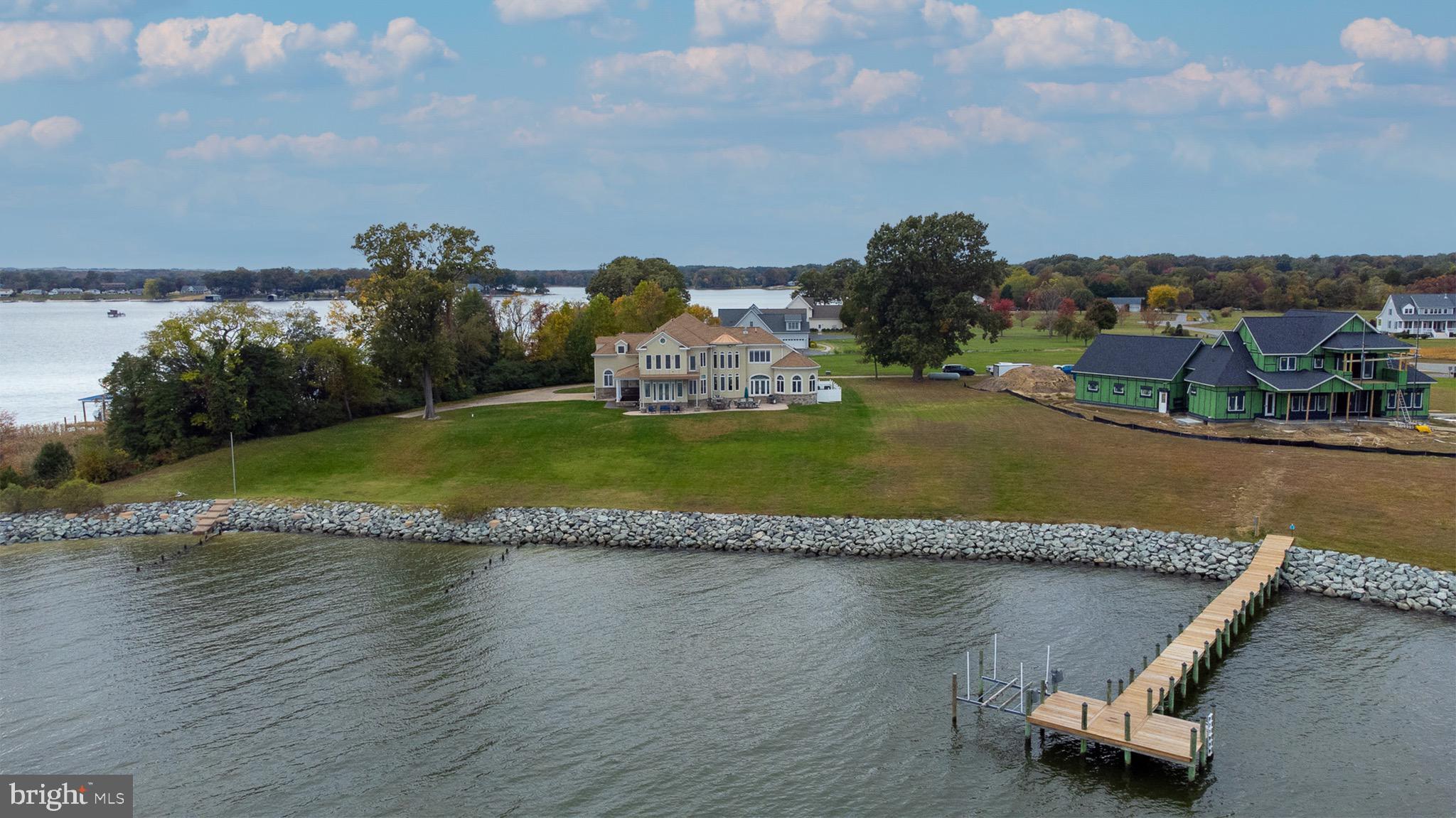 PAYNES POINT - Residential