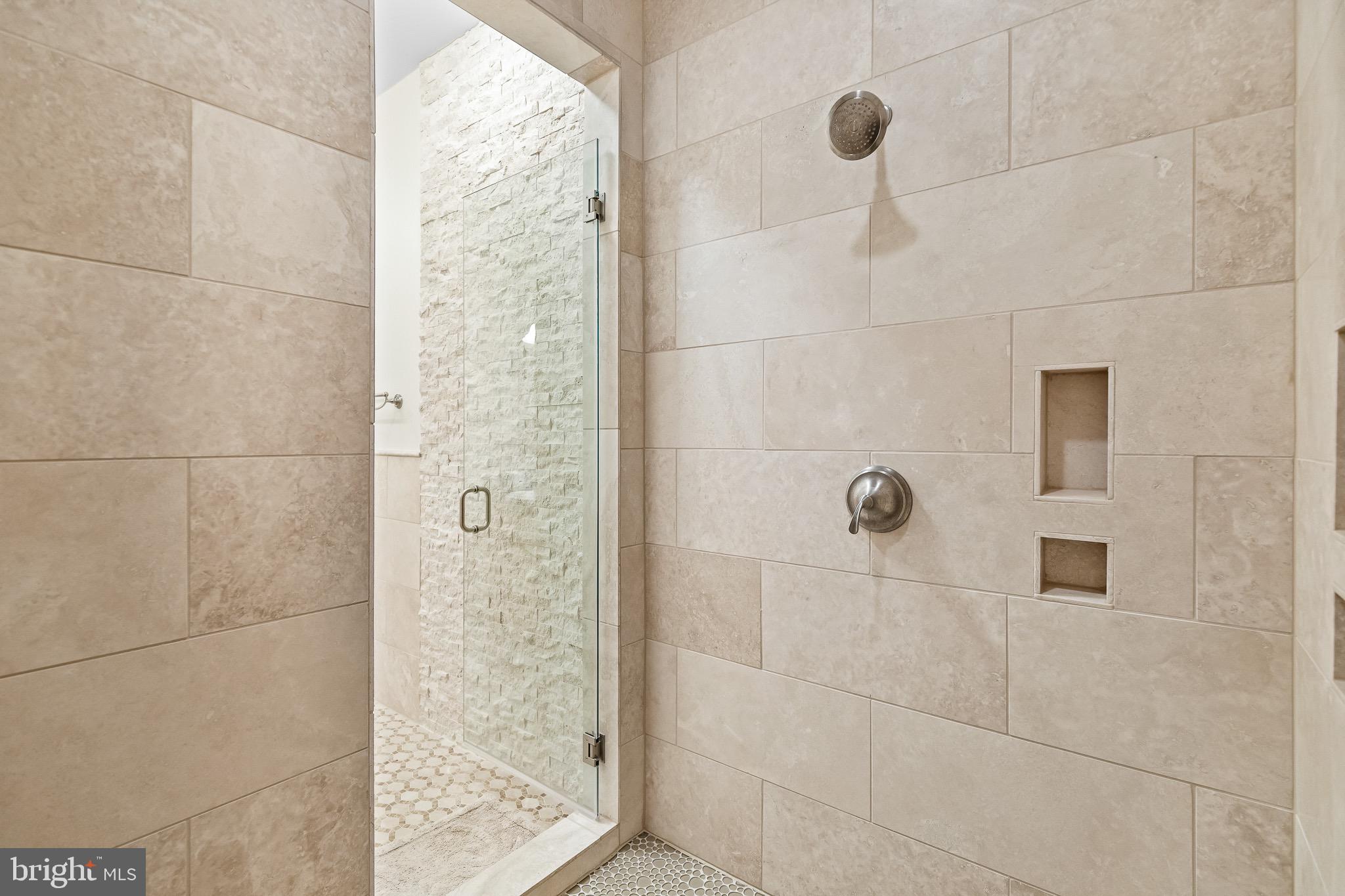 PAYNES POINT - Residential