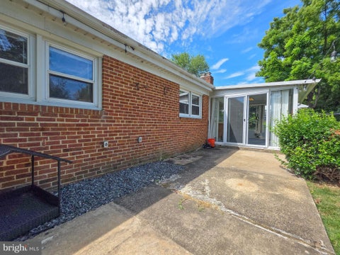 Photo for 5921 ARLINGTON BOULEVARD