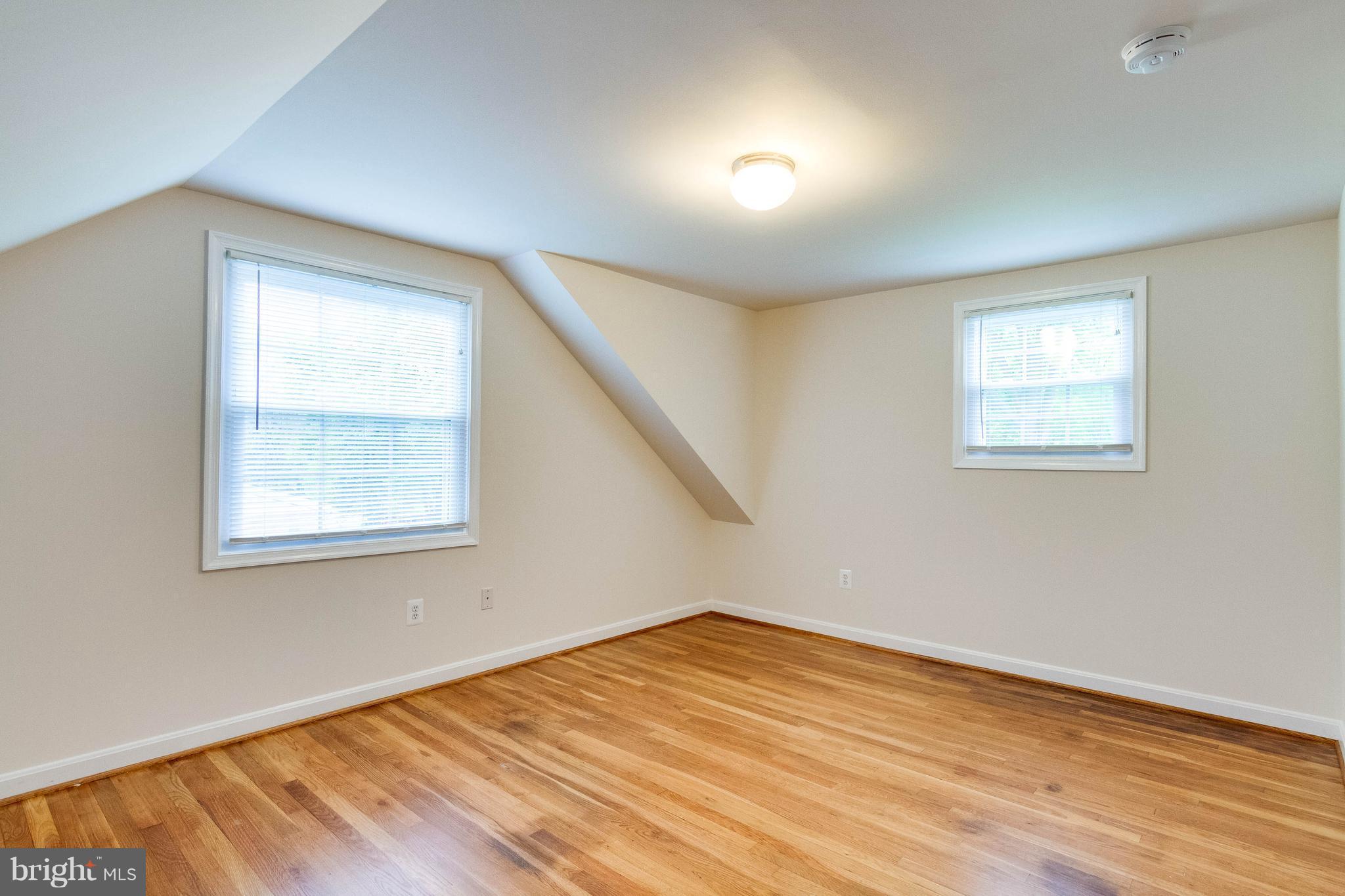 LOCH LOMOND - Residential