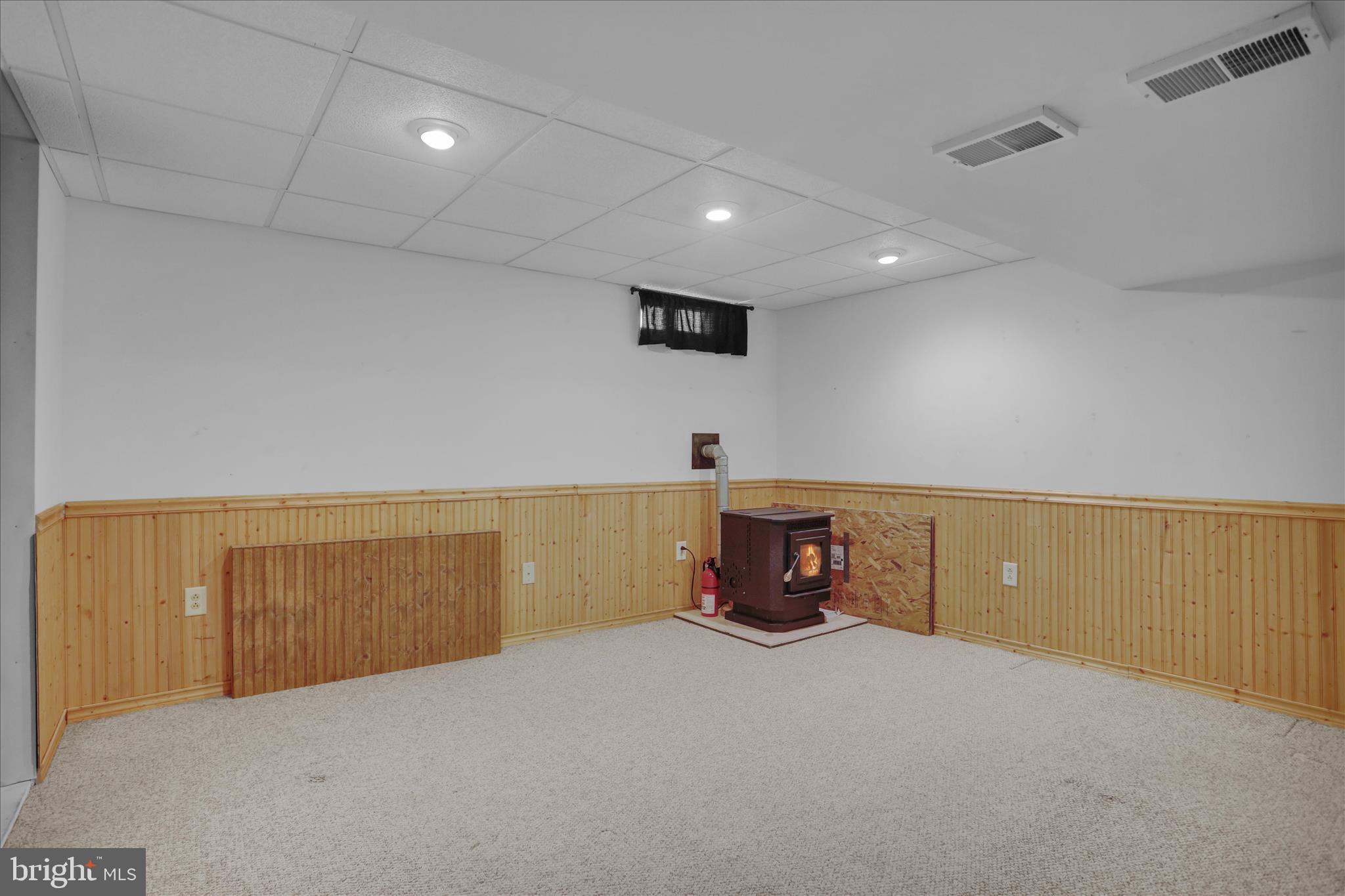 HEATHER KNOLL - Residential