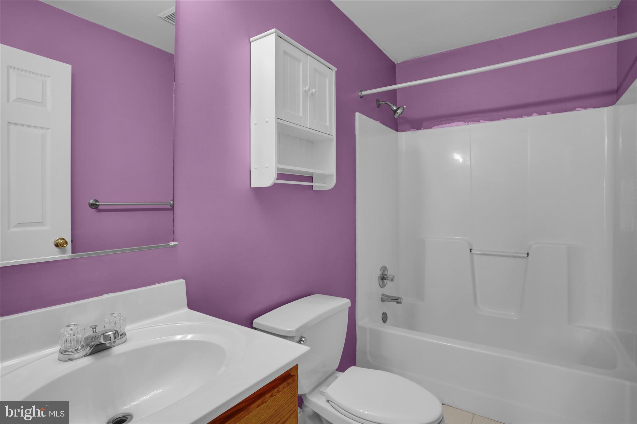 HEATHER KNOLL - Residential