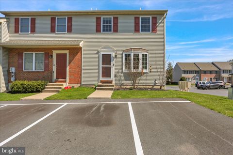 1122 FREDRICK BOULEVARD READING PA 19605