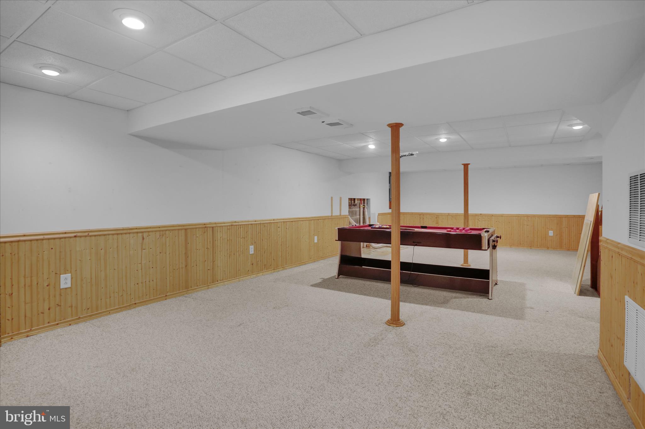 HEATHER KNOLL - Residential