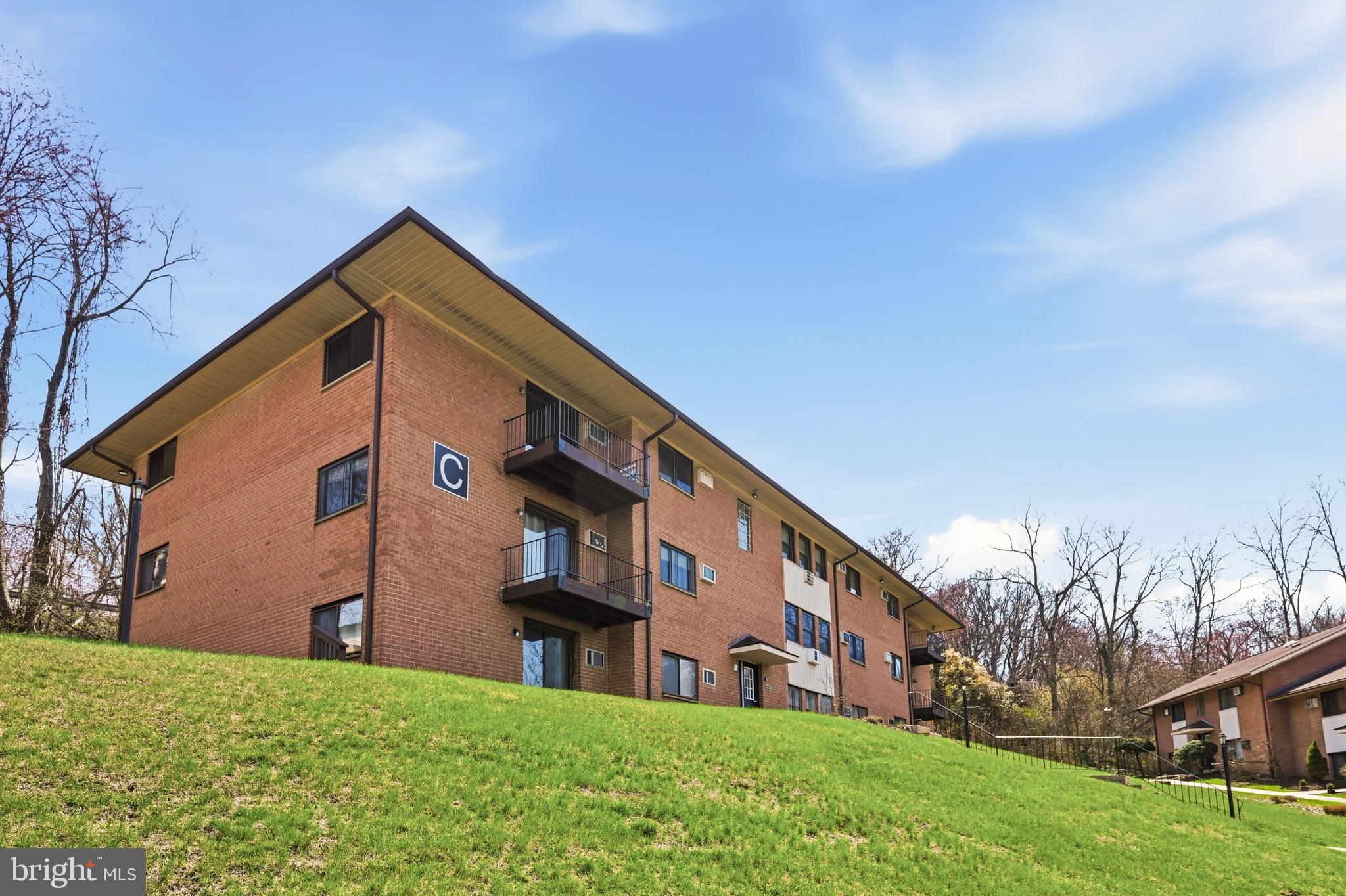 RIDDLE GLEN - Residential