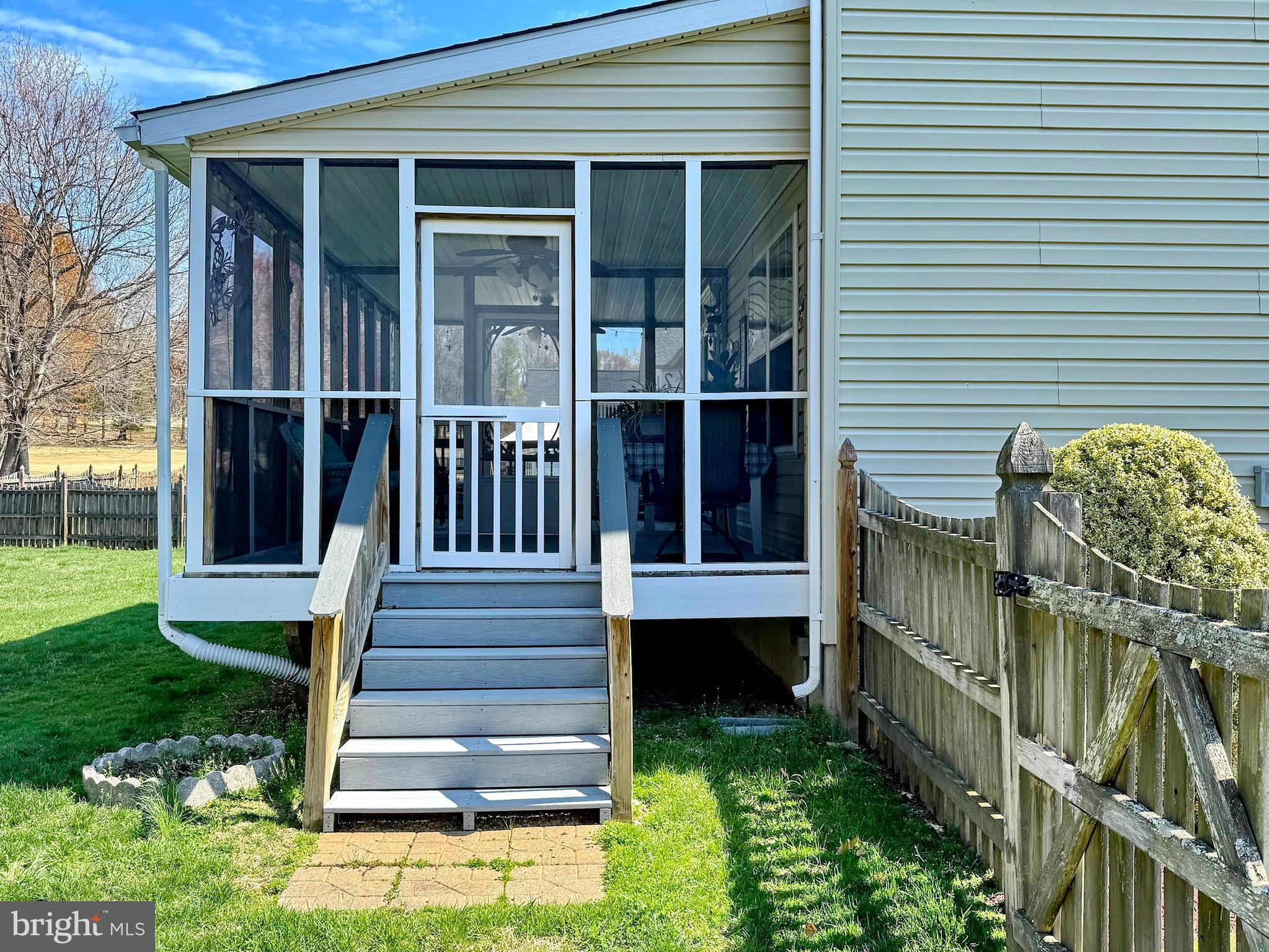 WICOMICO SHORES - Residential