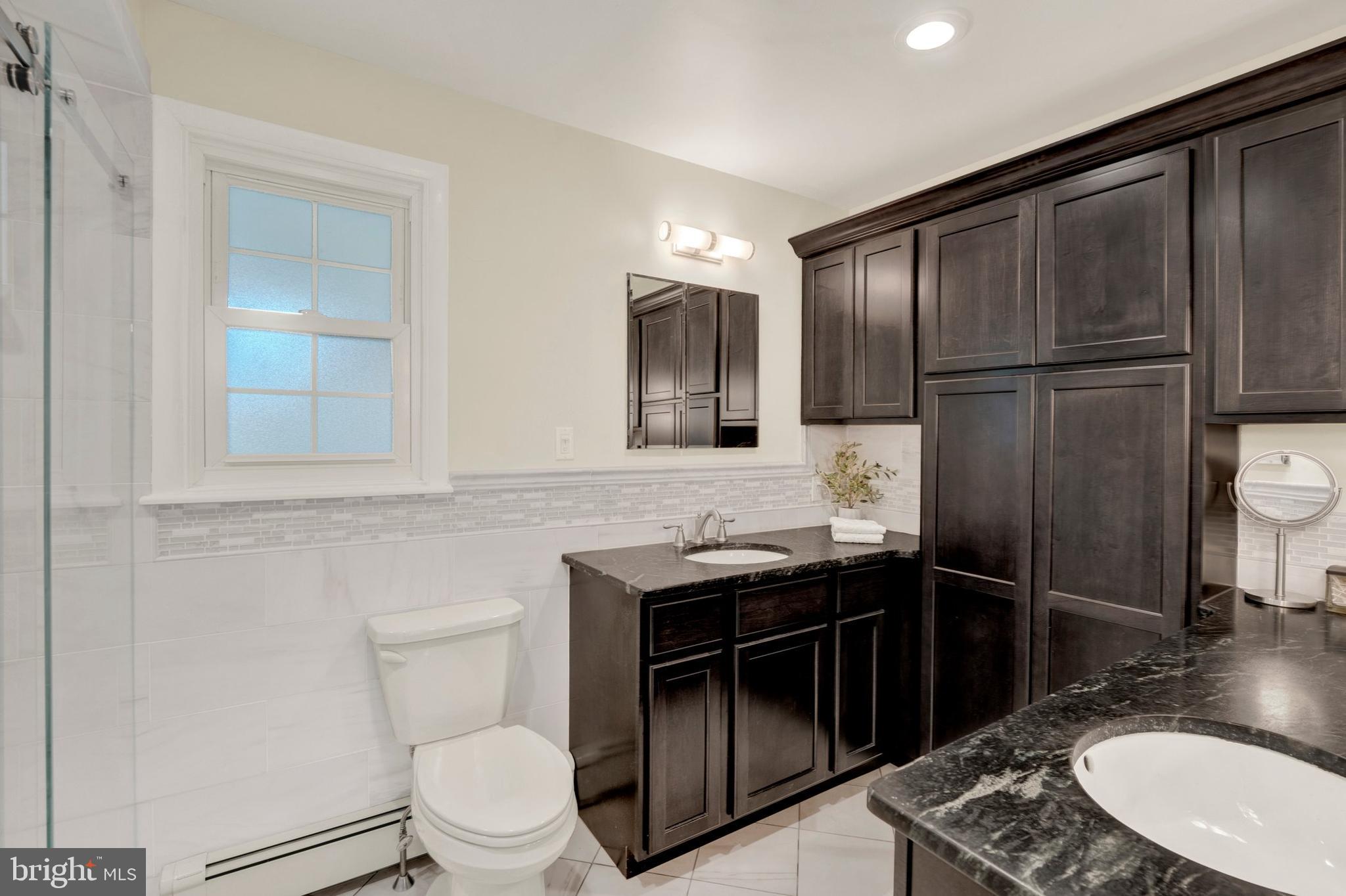 ROSLYN - Residential