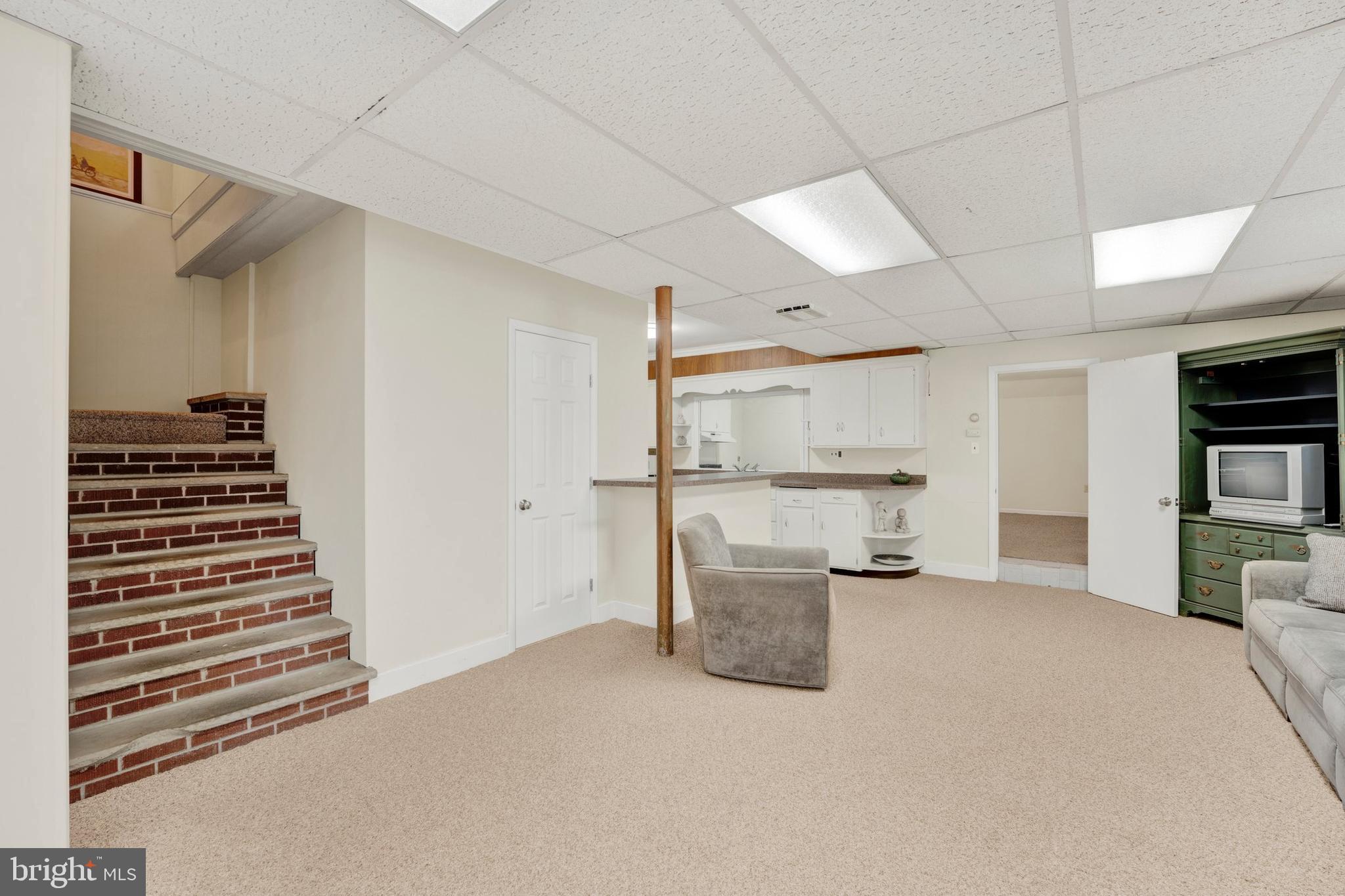 ROSLYN - Residential