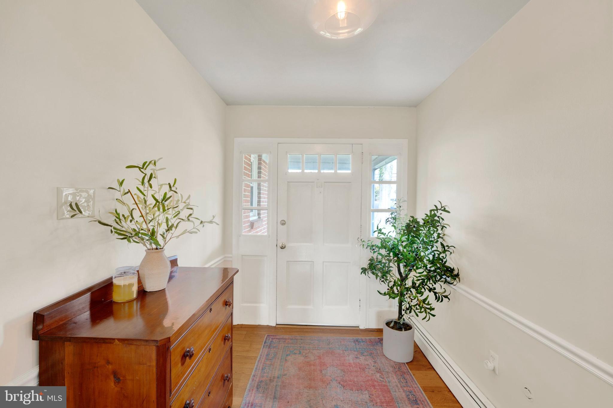 ROSLYN - Residential