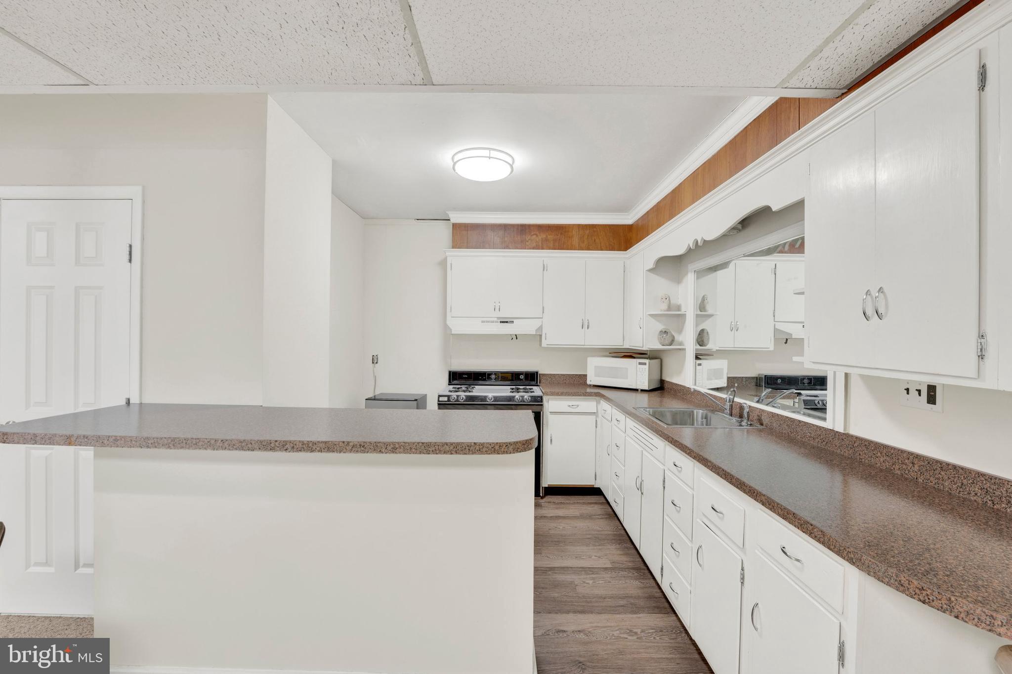 ROSLYN - Residential