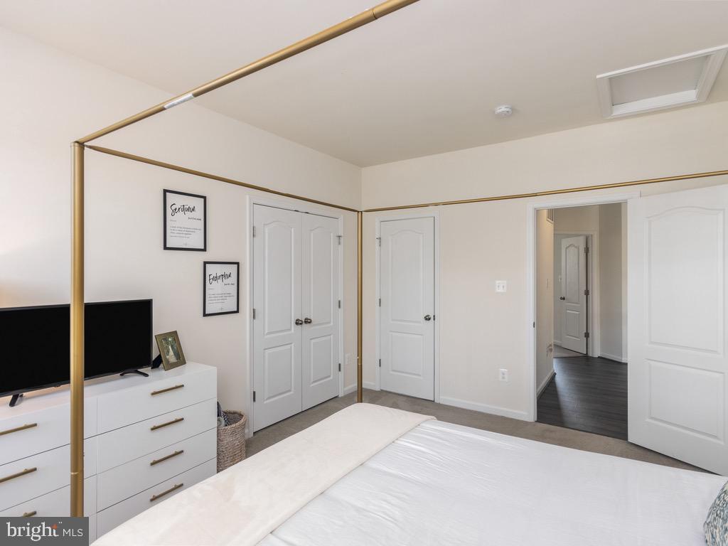 FORT WASHINGTON ACRES-PL - Residential