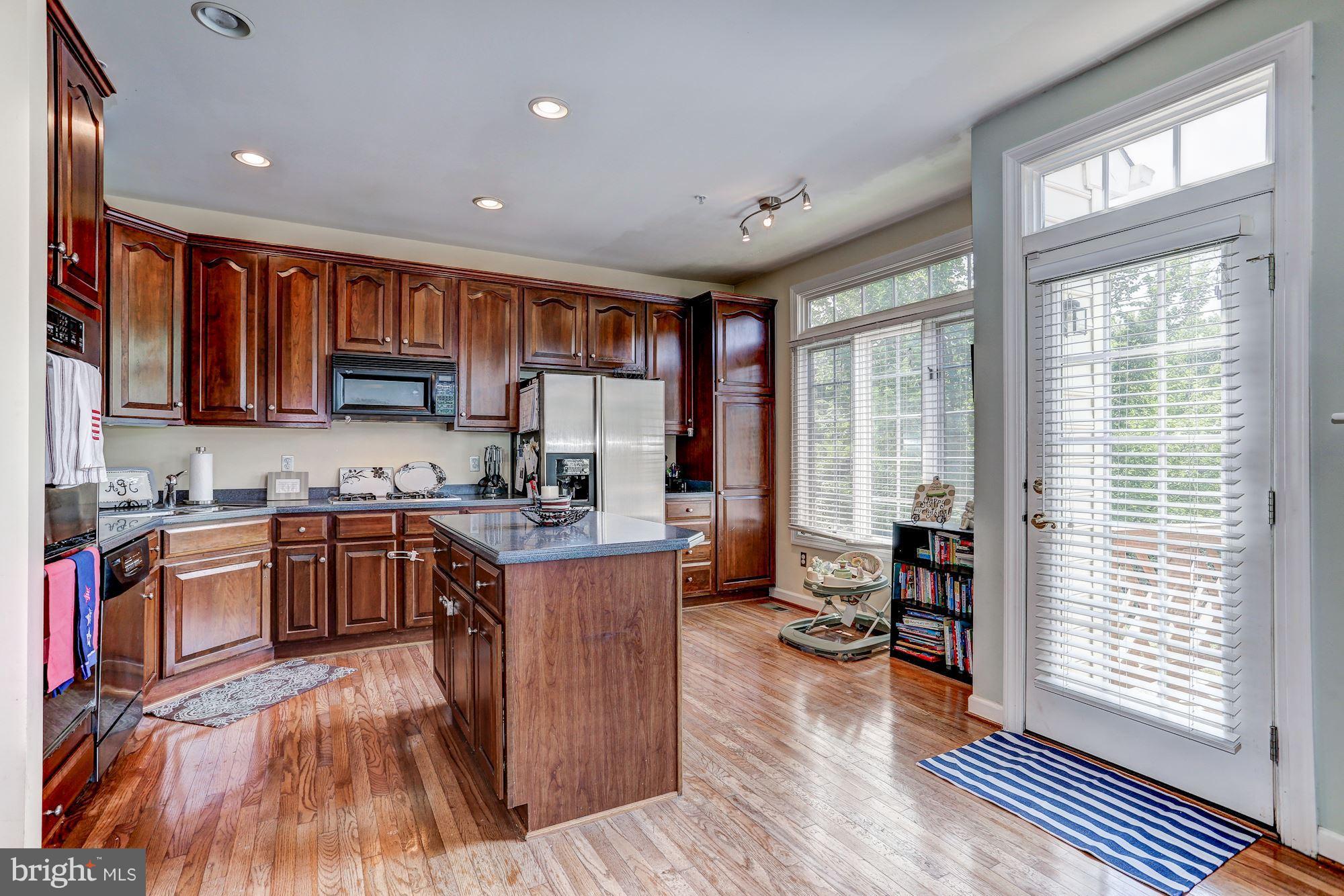 CAMERON STATION - Residential Lease