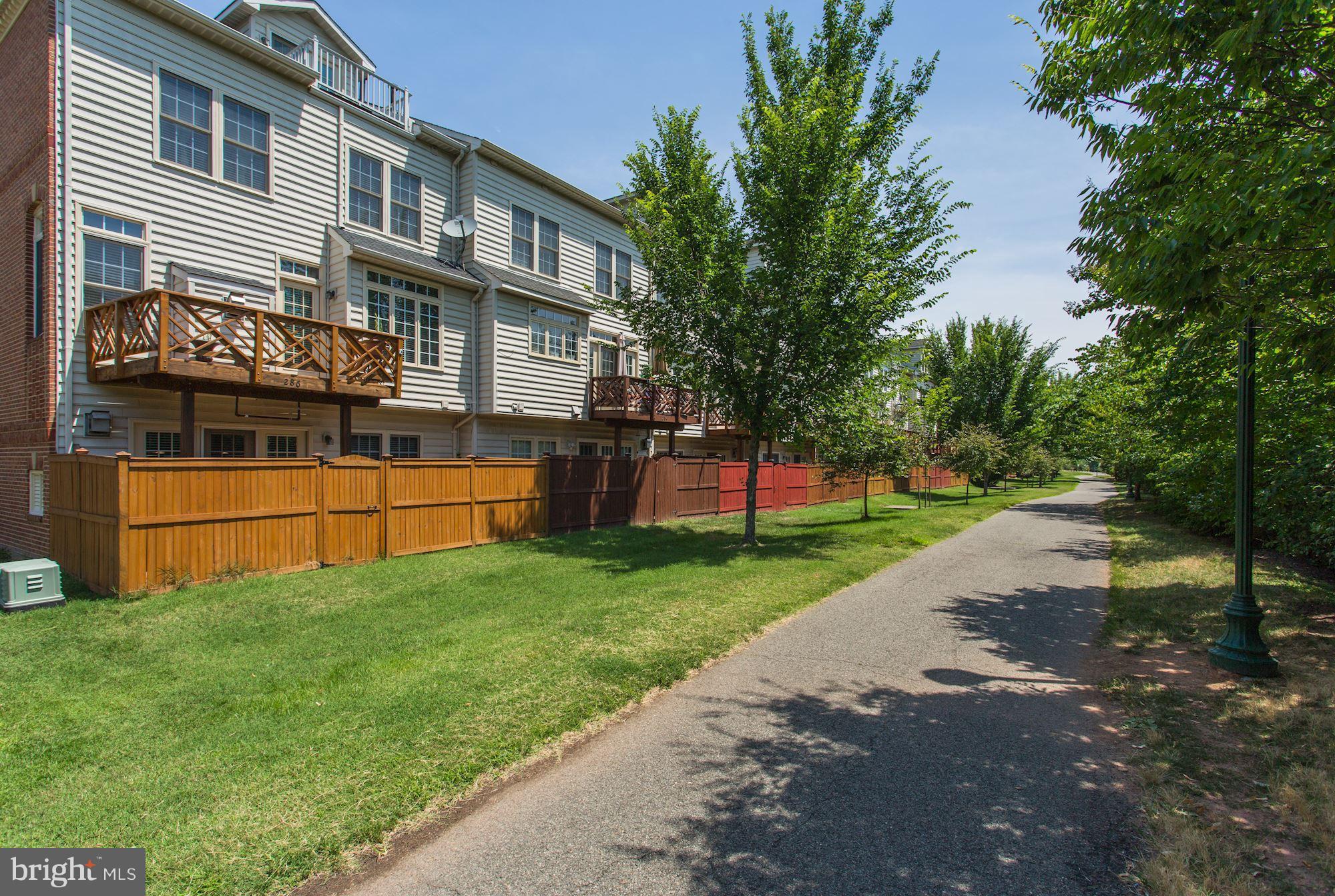 CAMERON STATION - Residential Lease