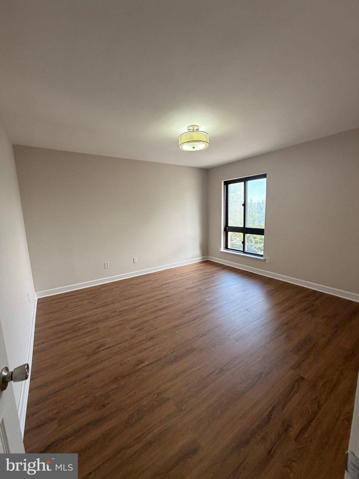 6 MONROE STREET 6-301
