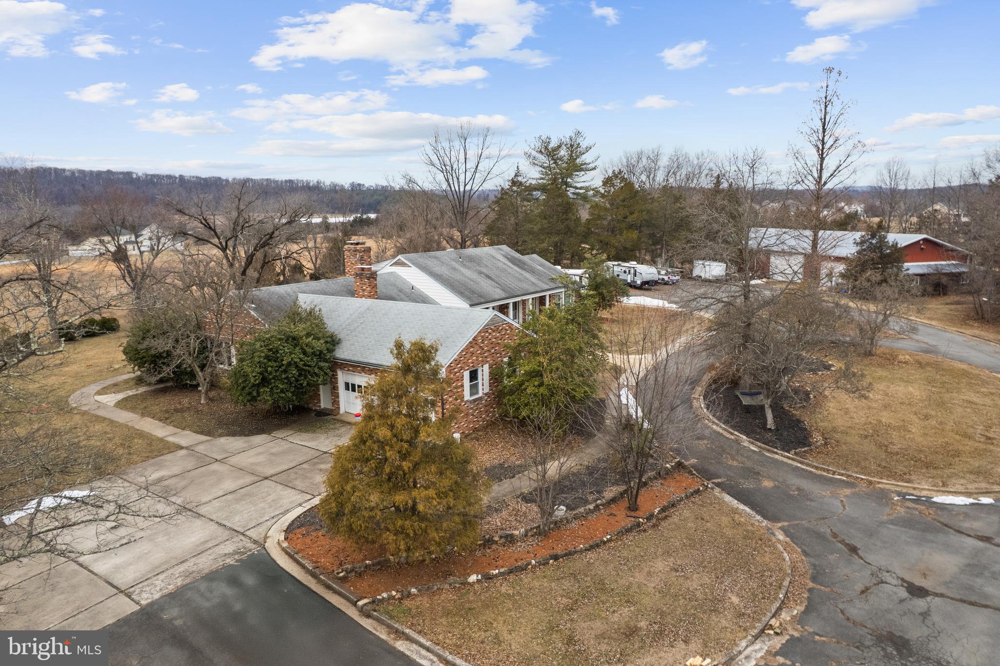 HERITAGE HAMLET - Residential