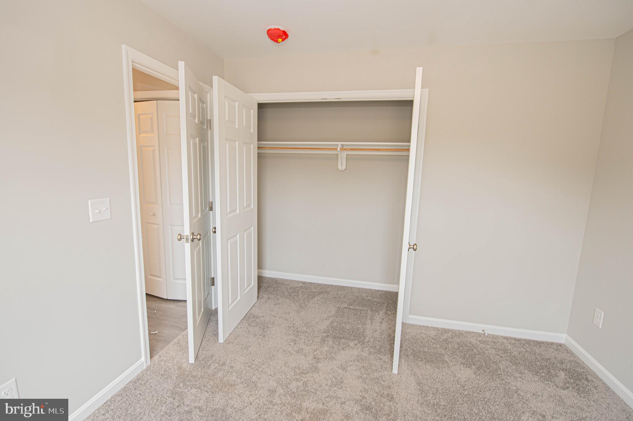 BUTLER'S VILLAGE - Residential Lease