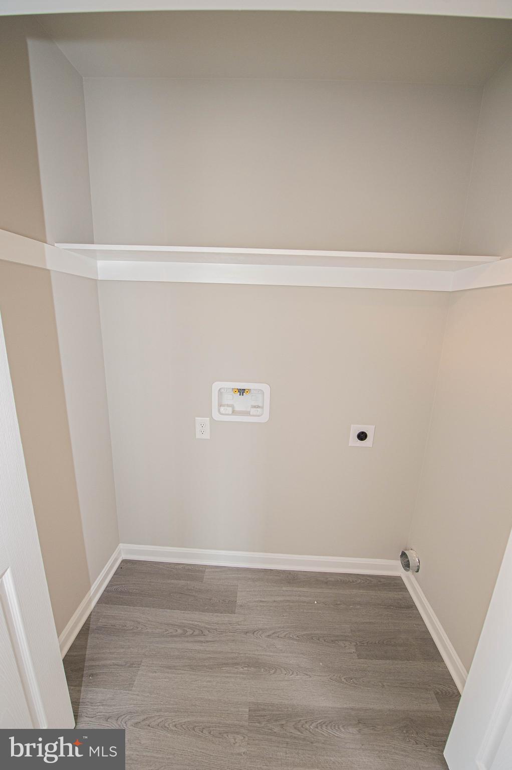 BUTLER'S VILLAGE - Residential Lease