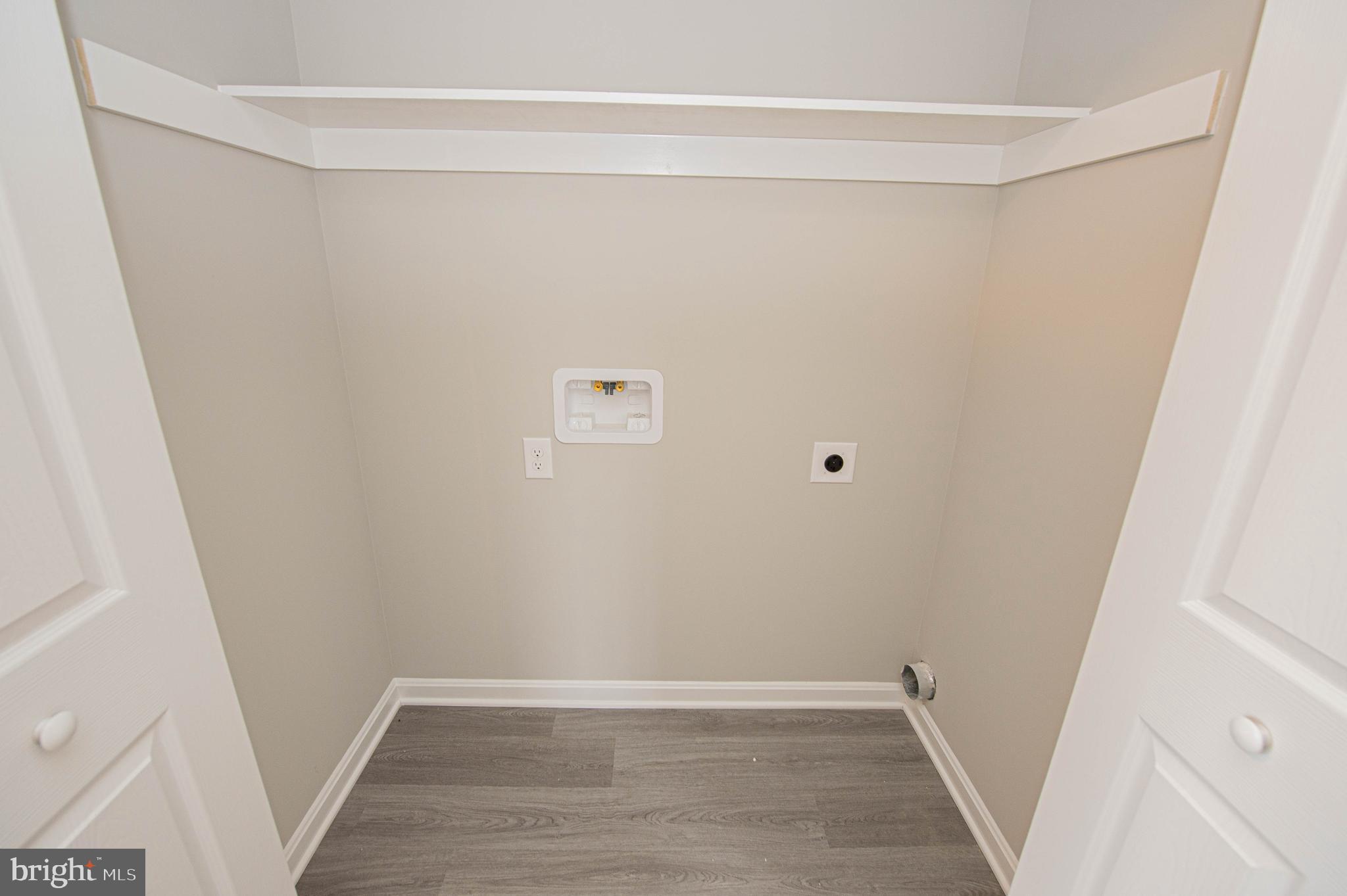 BUTLER'S VILLAGE - Residential Lease