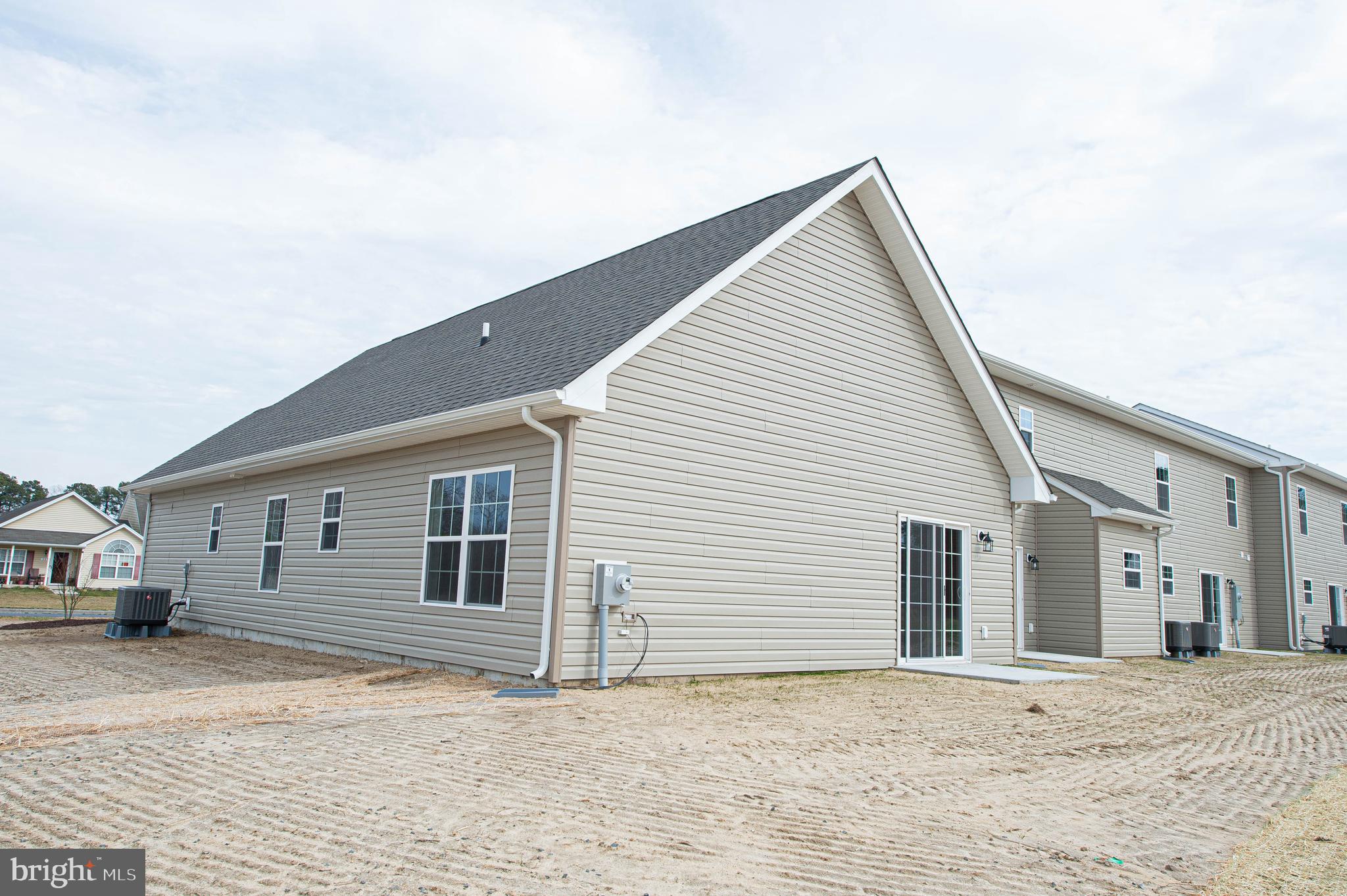 BUTLER'S VILLAGE - Residential Lease