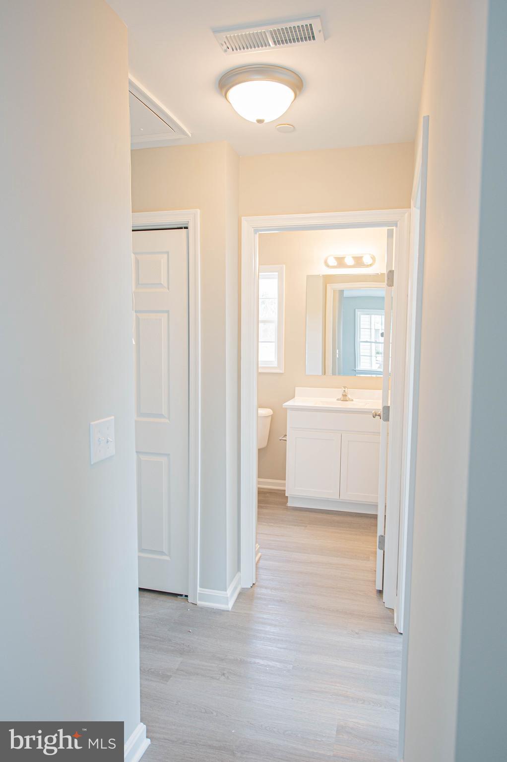 BUTLER'S VILLAGE - Residential Lease