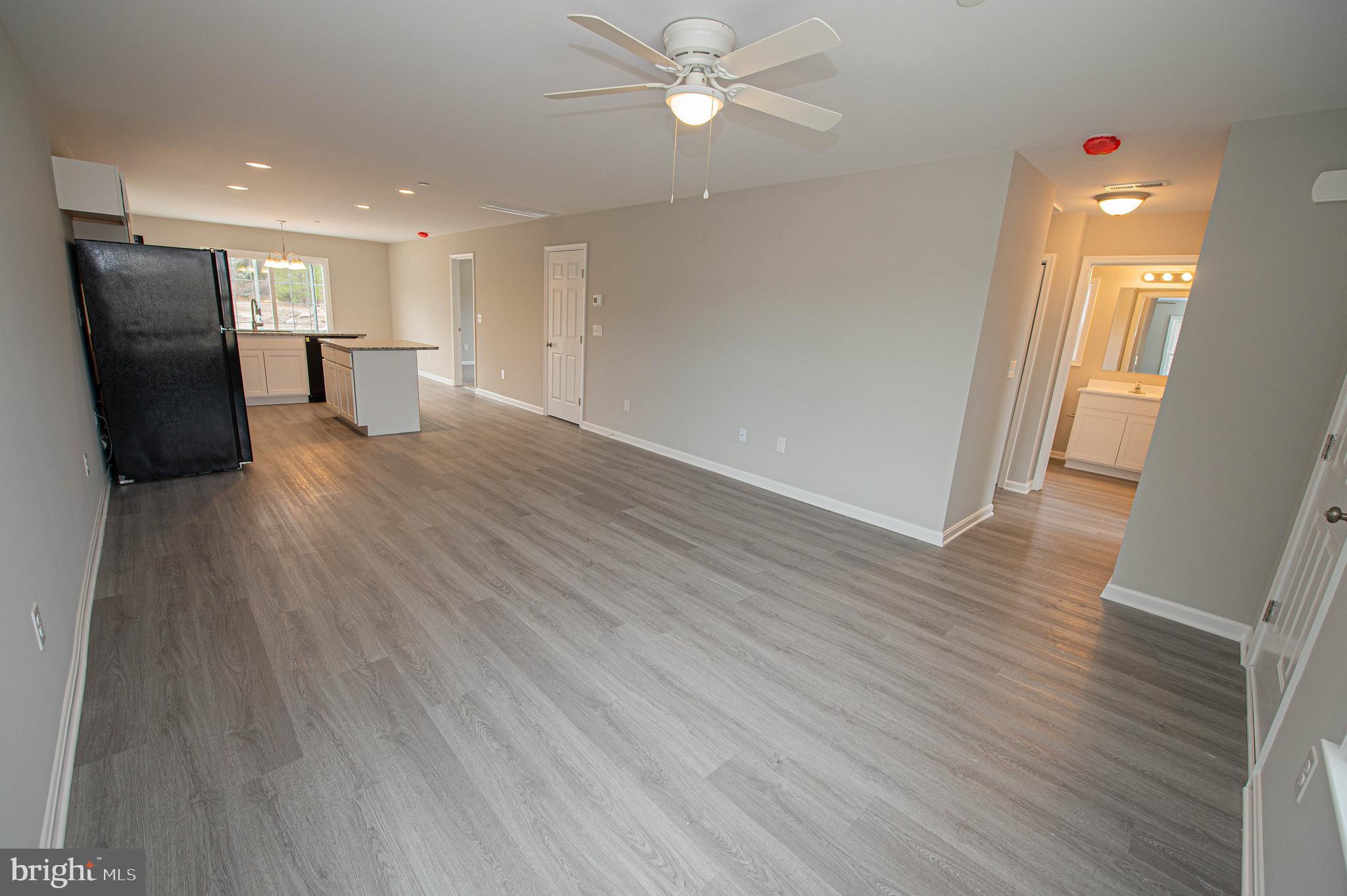 BUTLER'S VILLAGE - Residential Lease