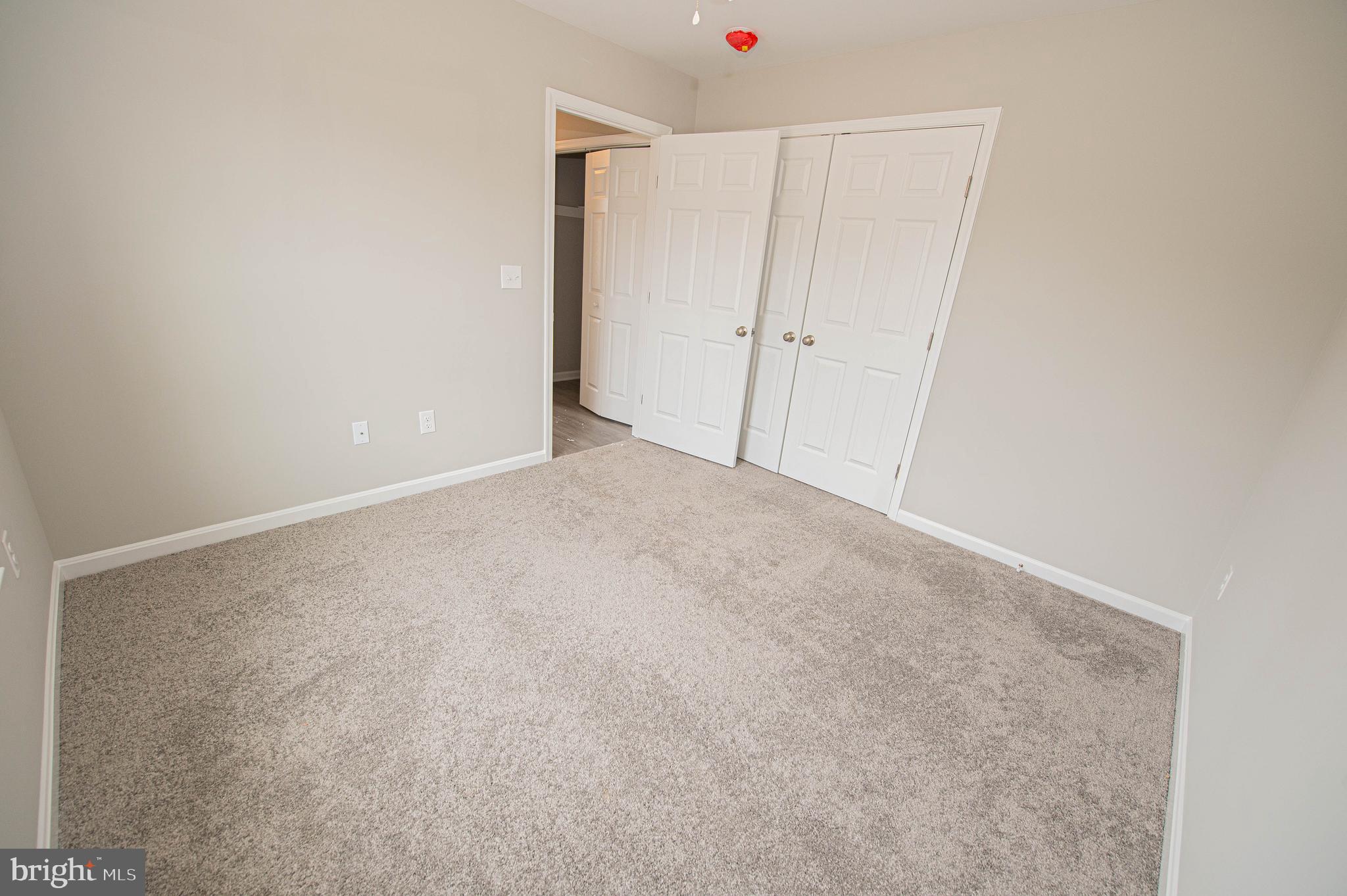 BUTLER'S VILLAGE - Residential Lease