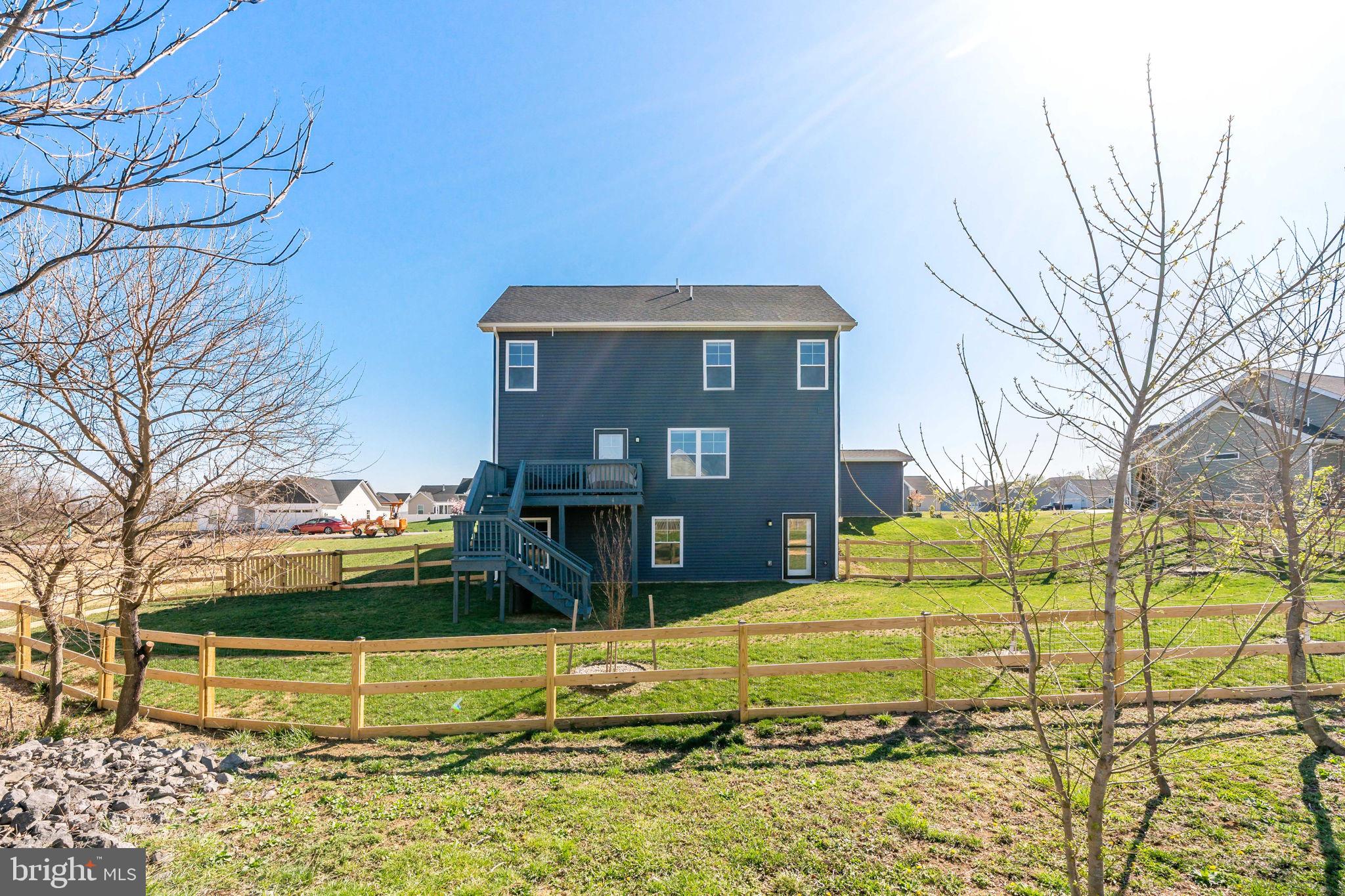 BRIDLE CREEK - Residential