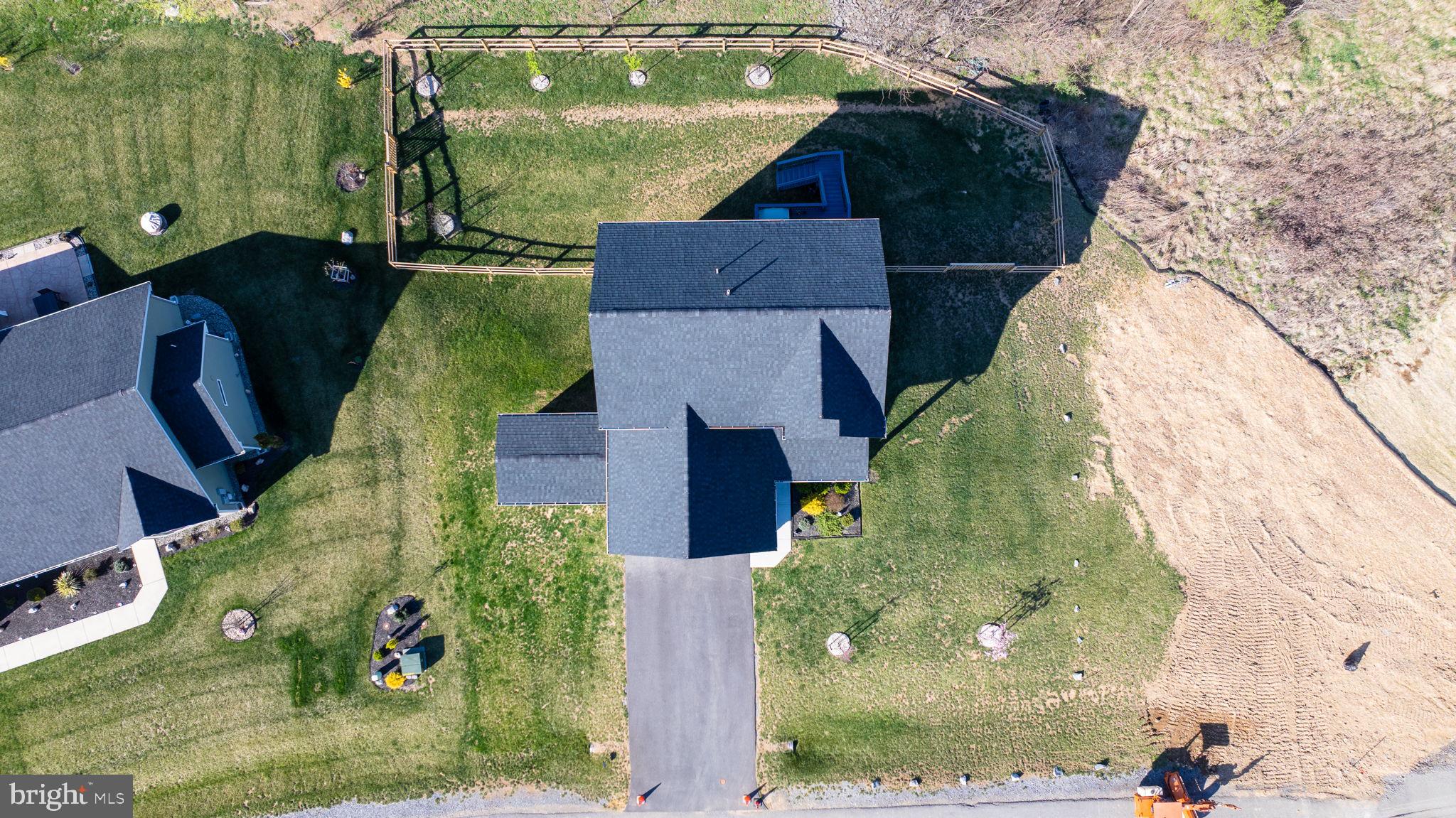 BRIDLE CREEK - Residential