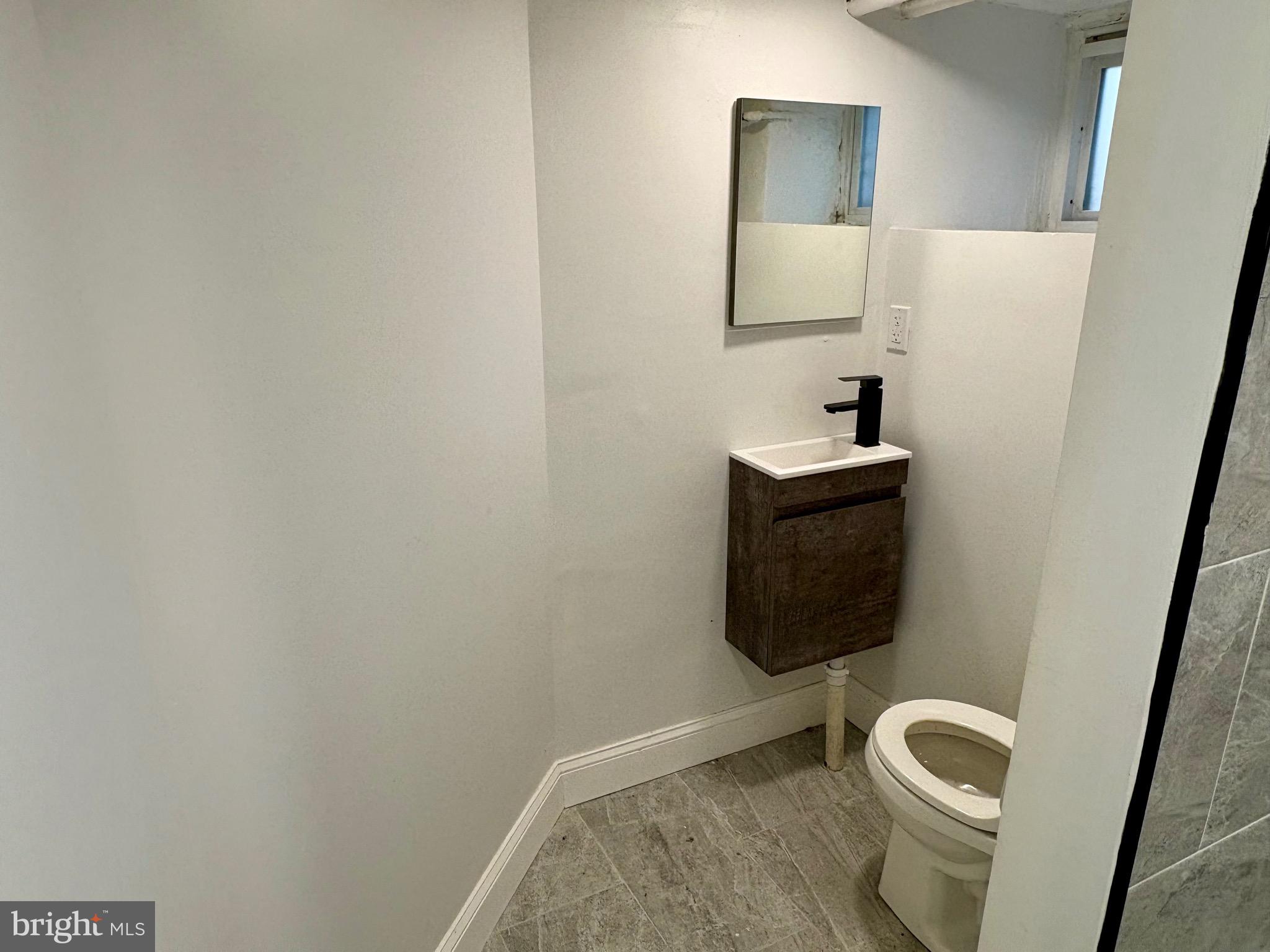 WEST OAK LANE - Residential