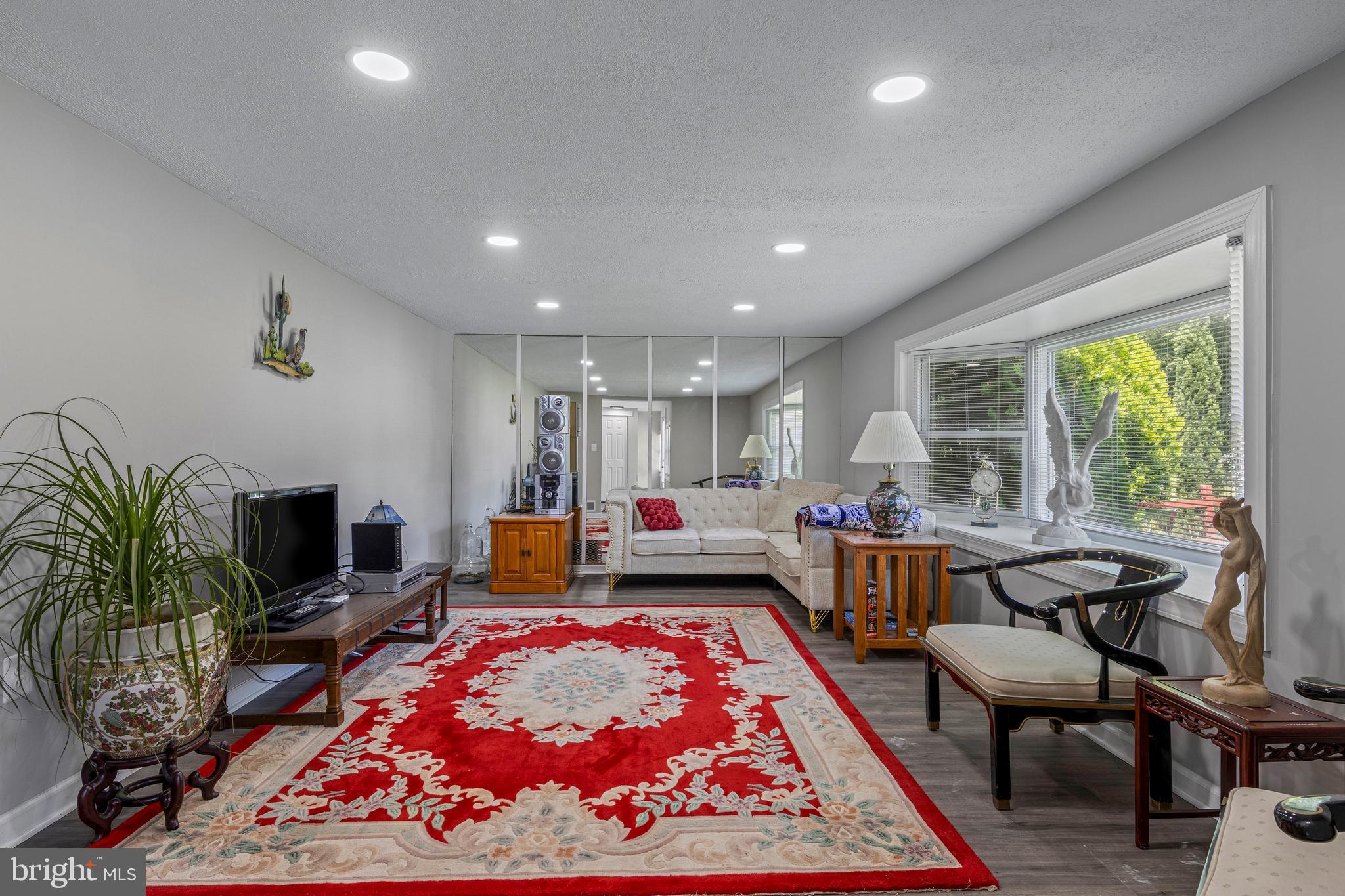 WHITE MARSH - Residential