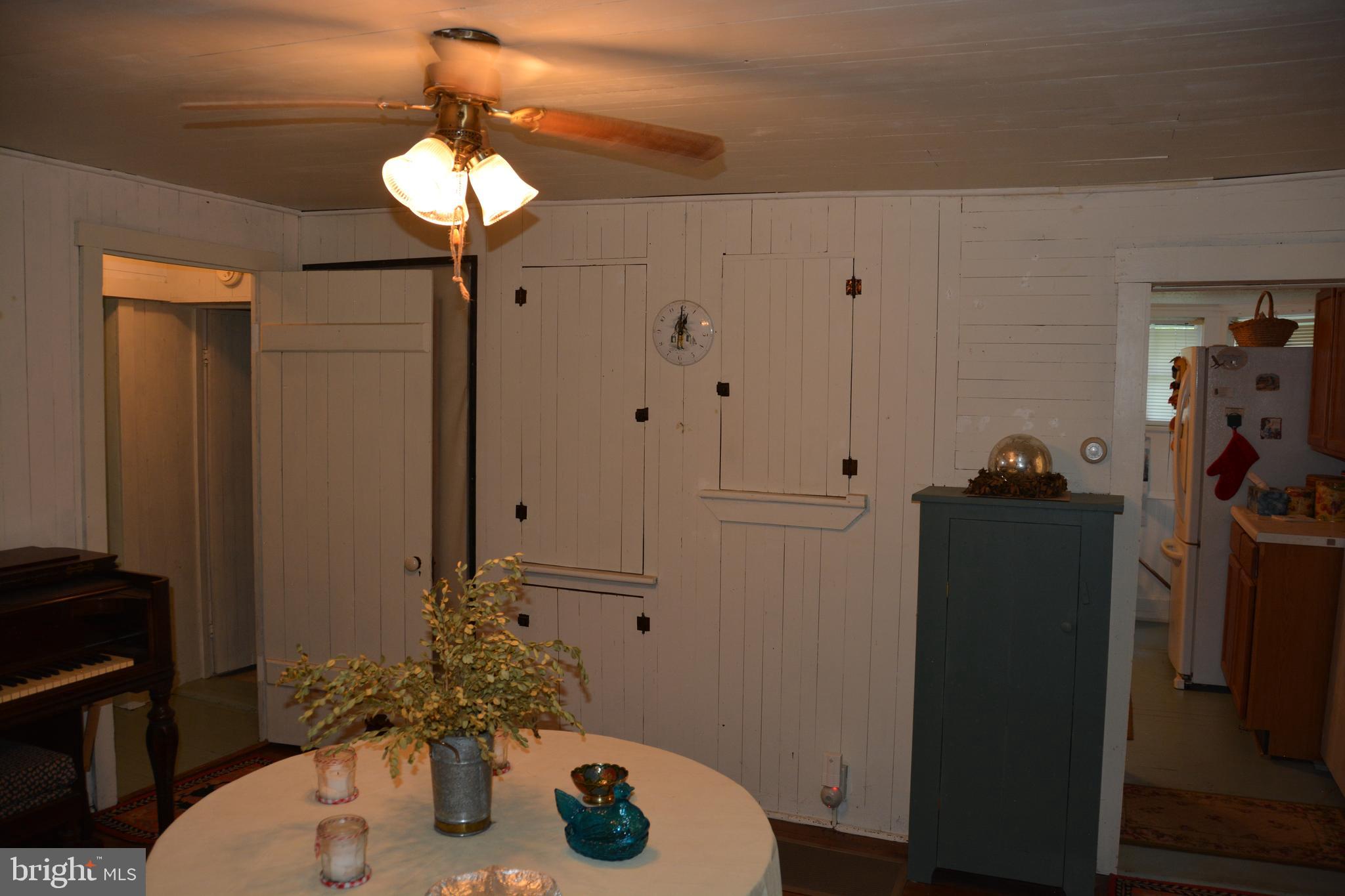 CAPON BRIDGE - Residential