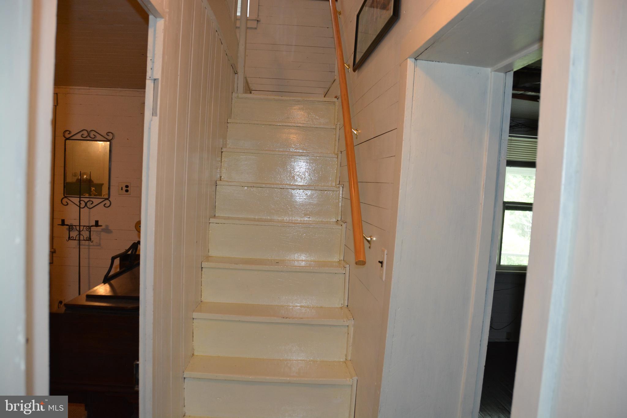 CAPON BRIDGE - Residential