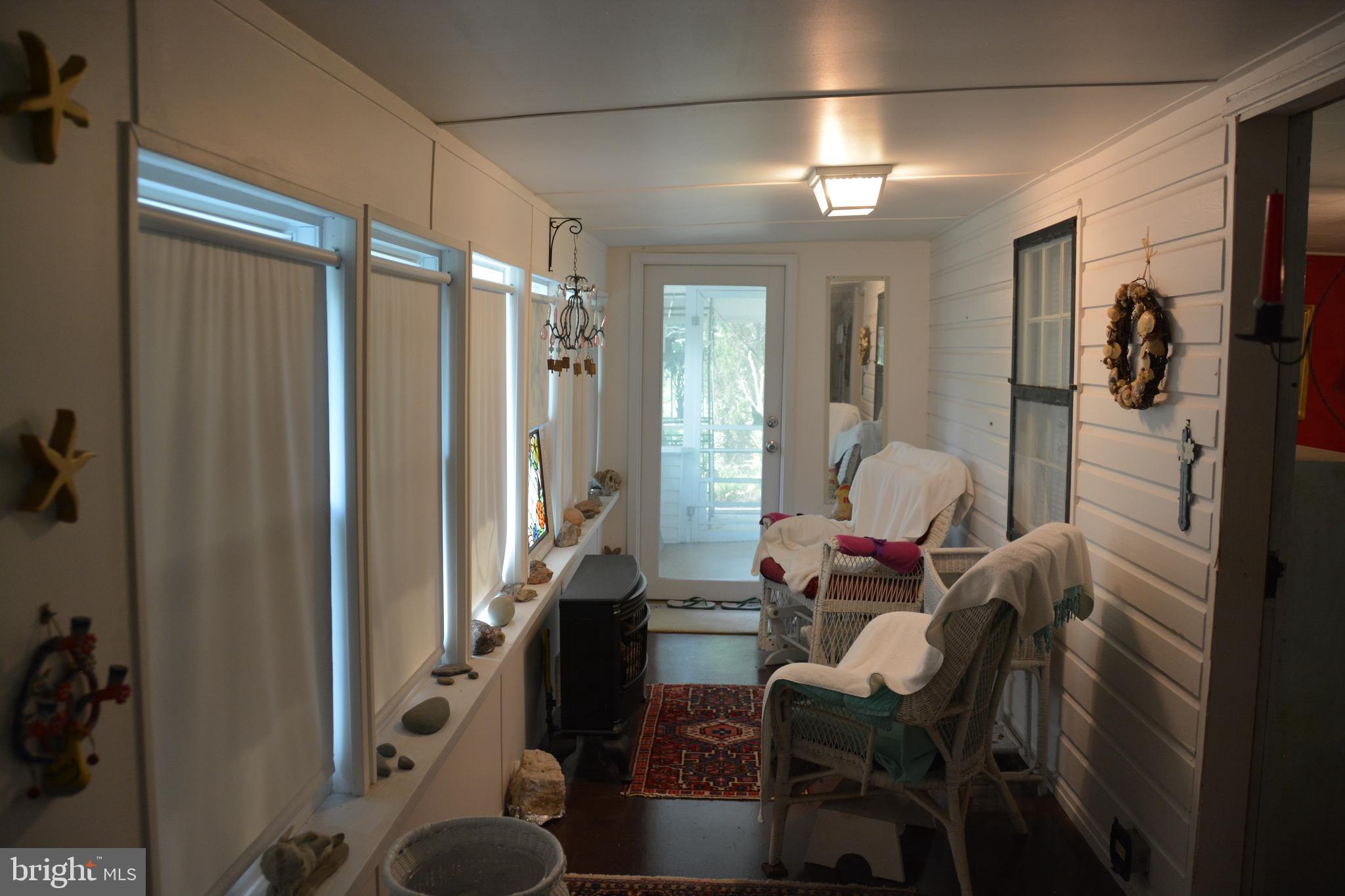 CAPON BRIDGE - Residential