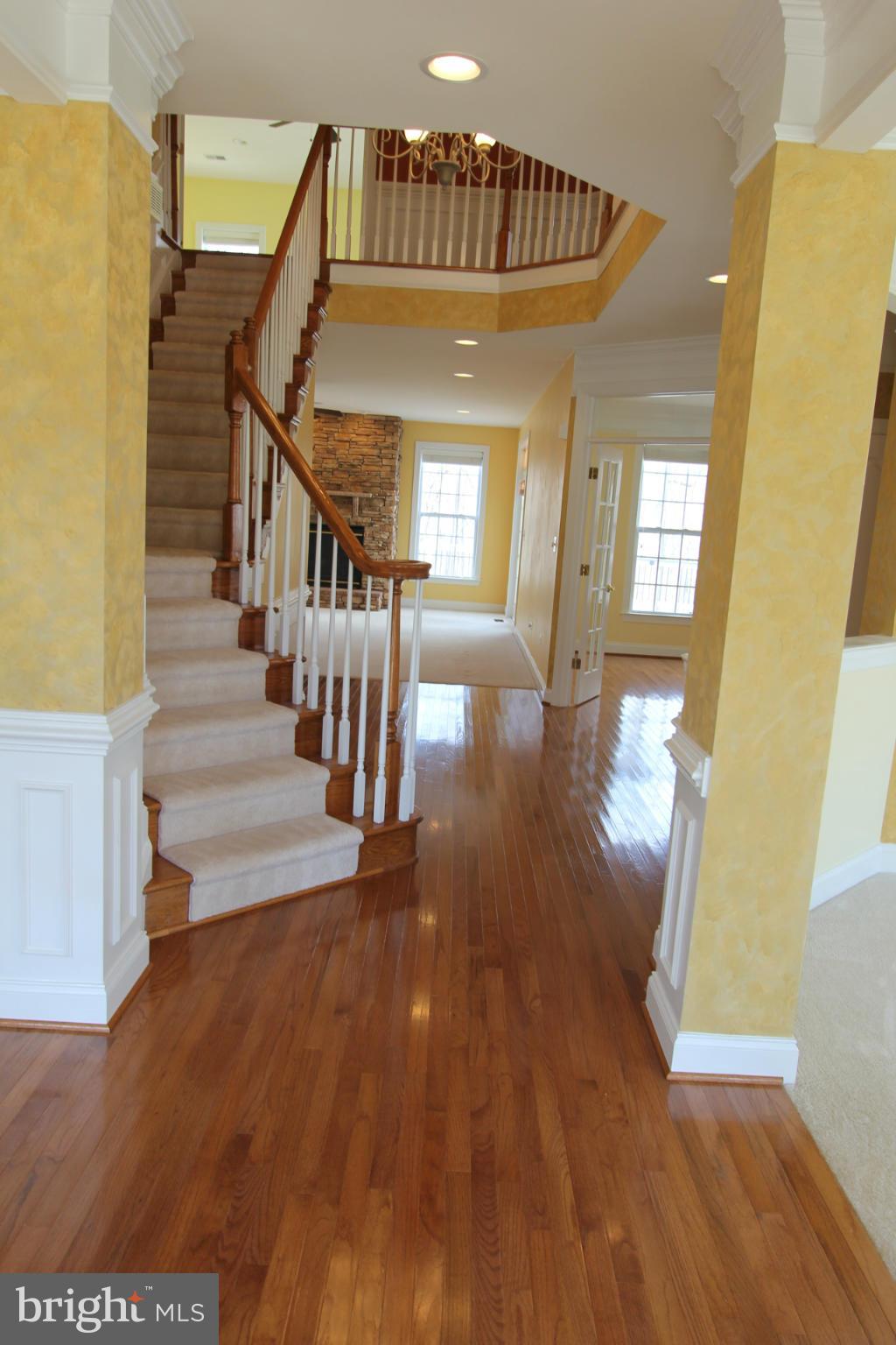 LANSDOWNE ON THE POTOMAC - Residential