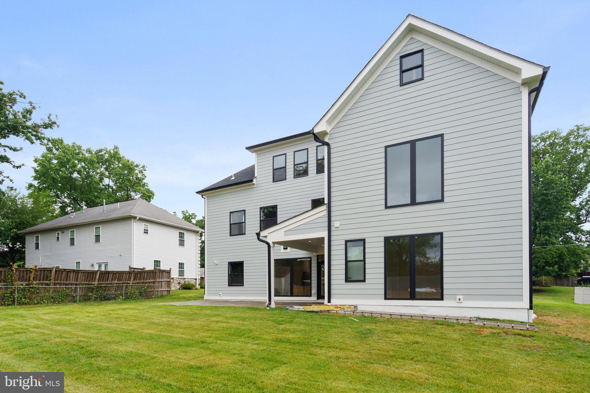 SPRINGFIELD - Residential