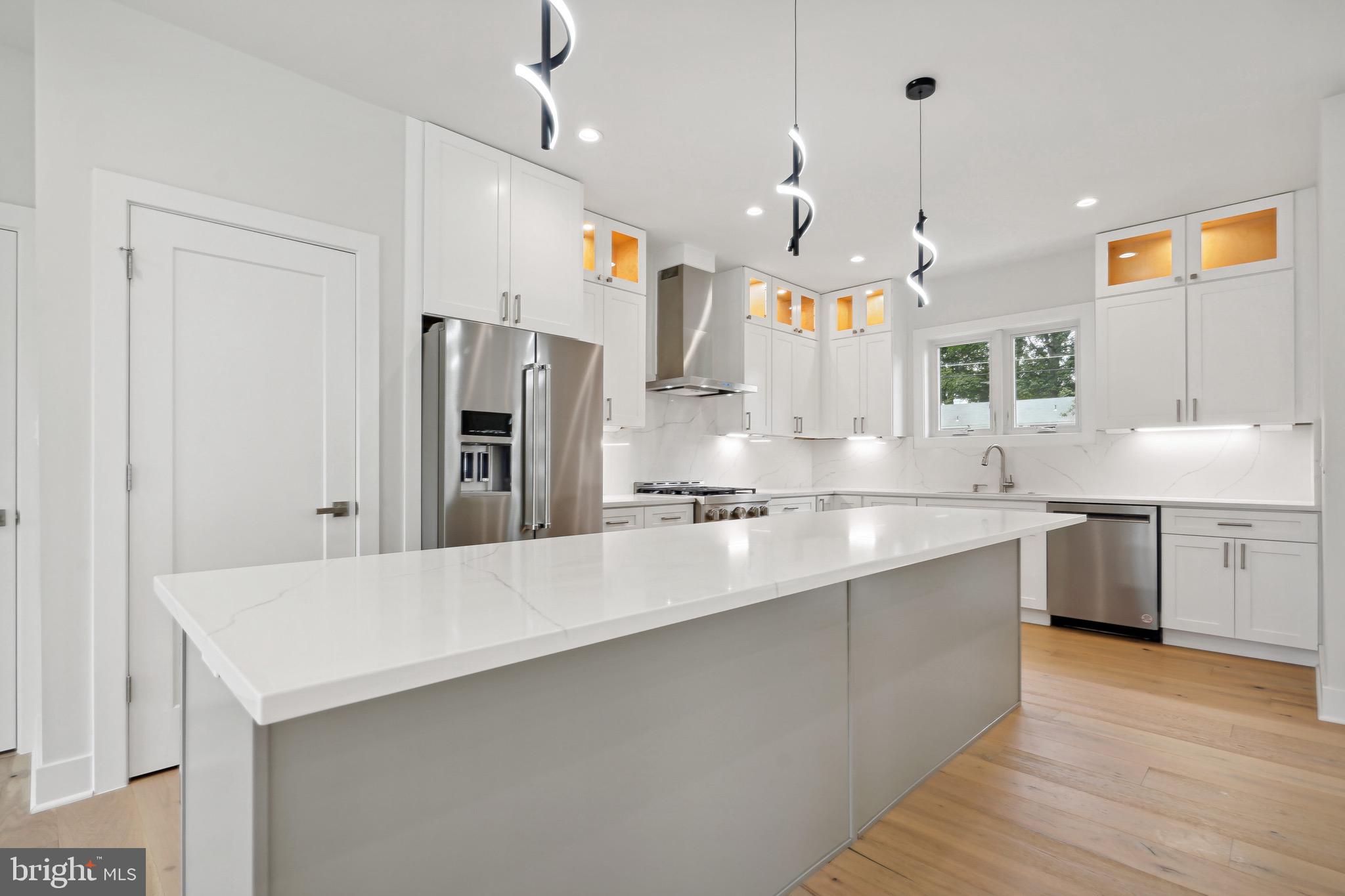 SPRINGFIELD - Residential