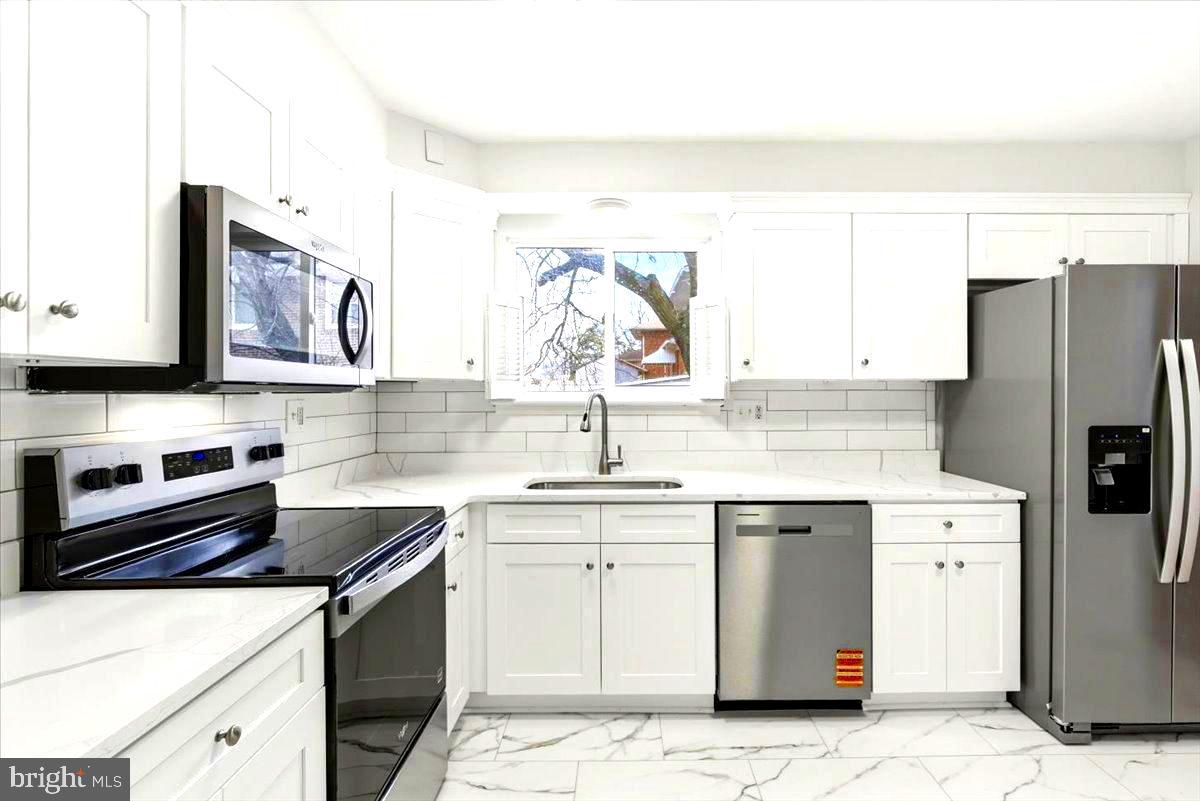 HILLCREST HEIGHTS - Residential