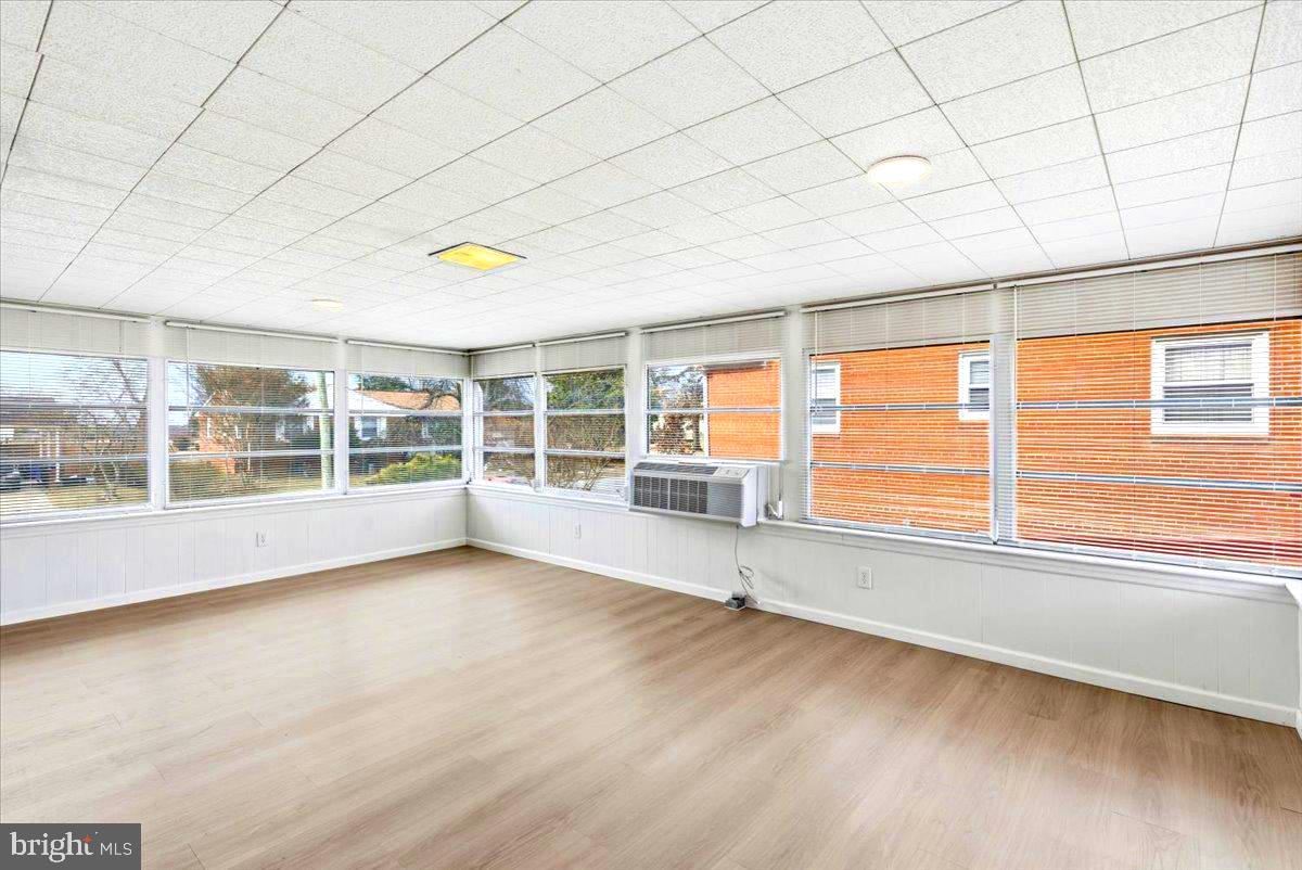 HILLCREST HEIGHTS - Residential