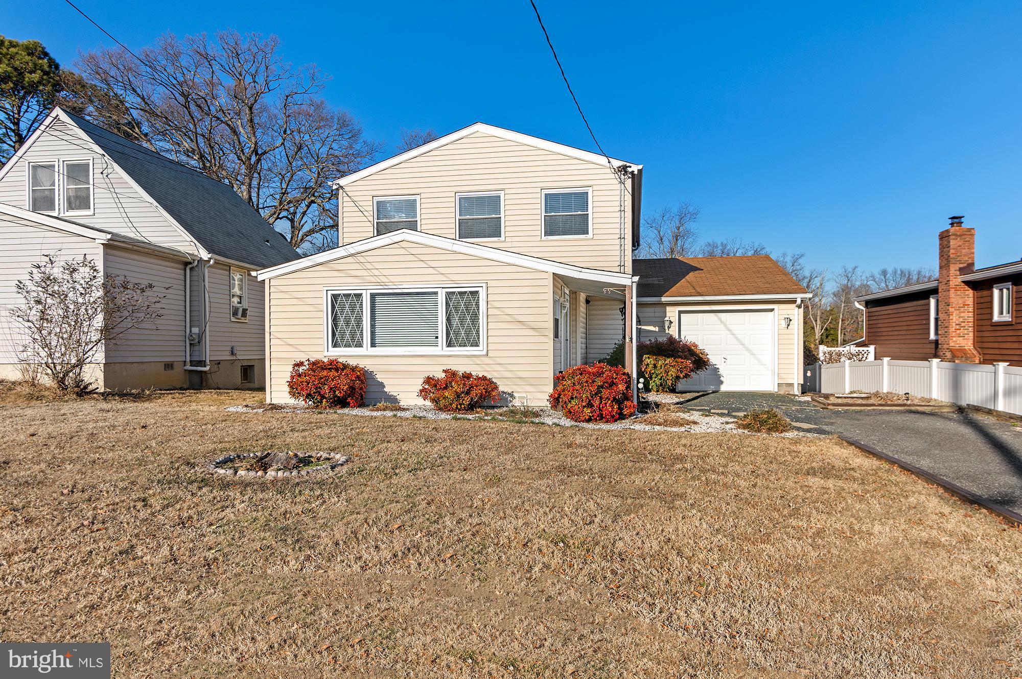 HYDE PARK - Residential