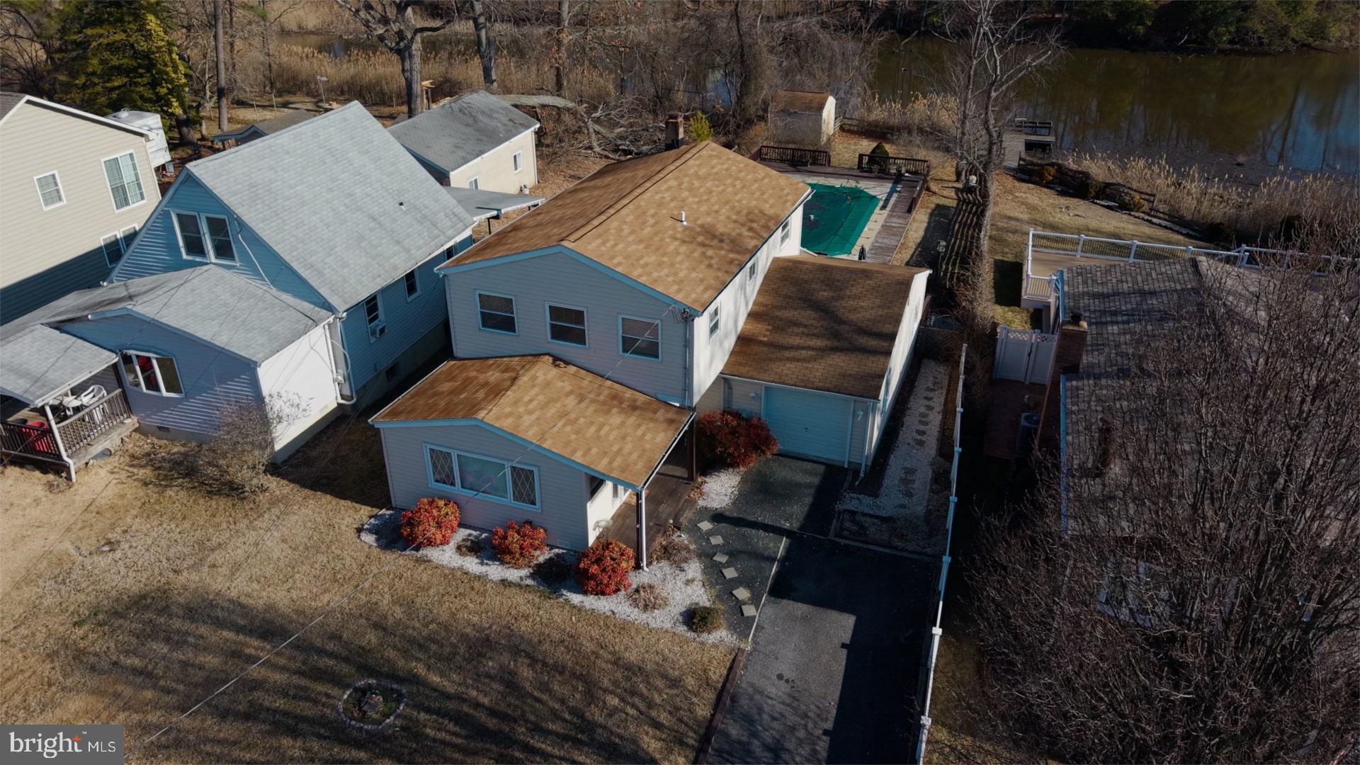 HYDE PARK - Residential