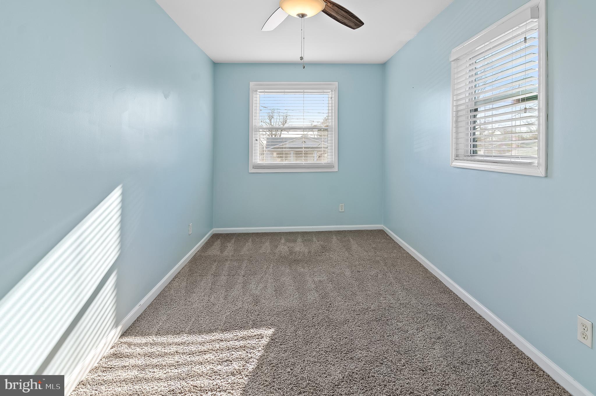 HYDE PARK - Residential